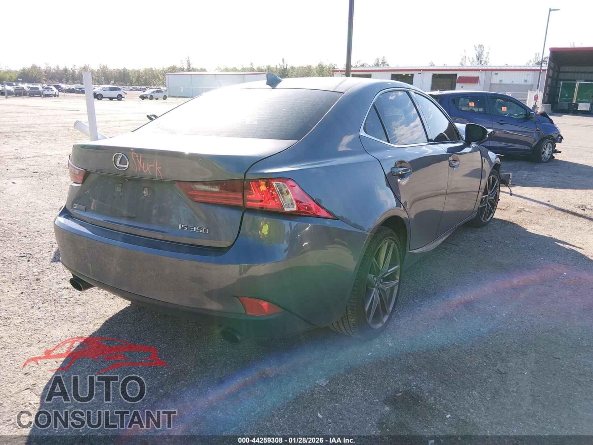 LEXUS IS 350 2015 - JTHBE1D23F5016649