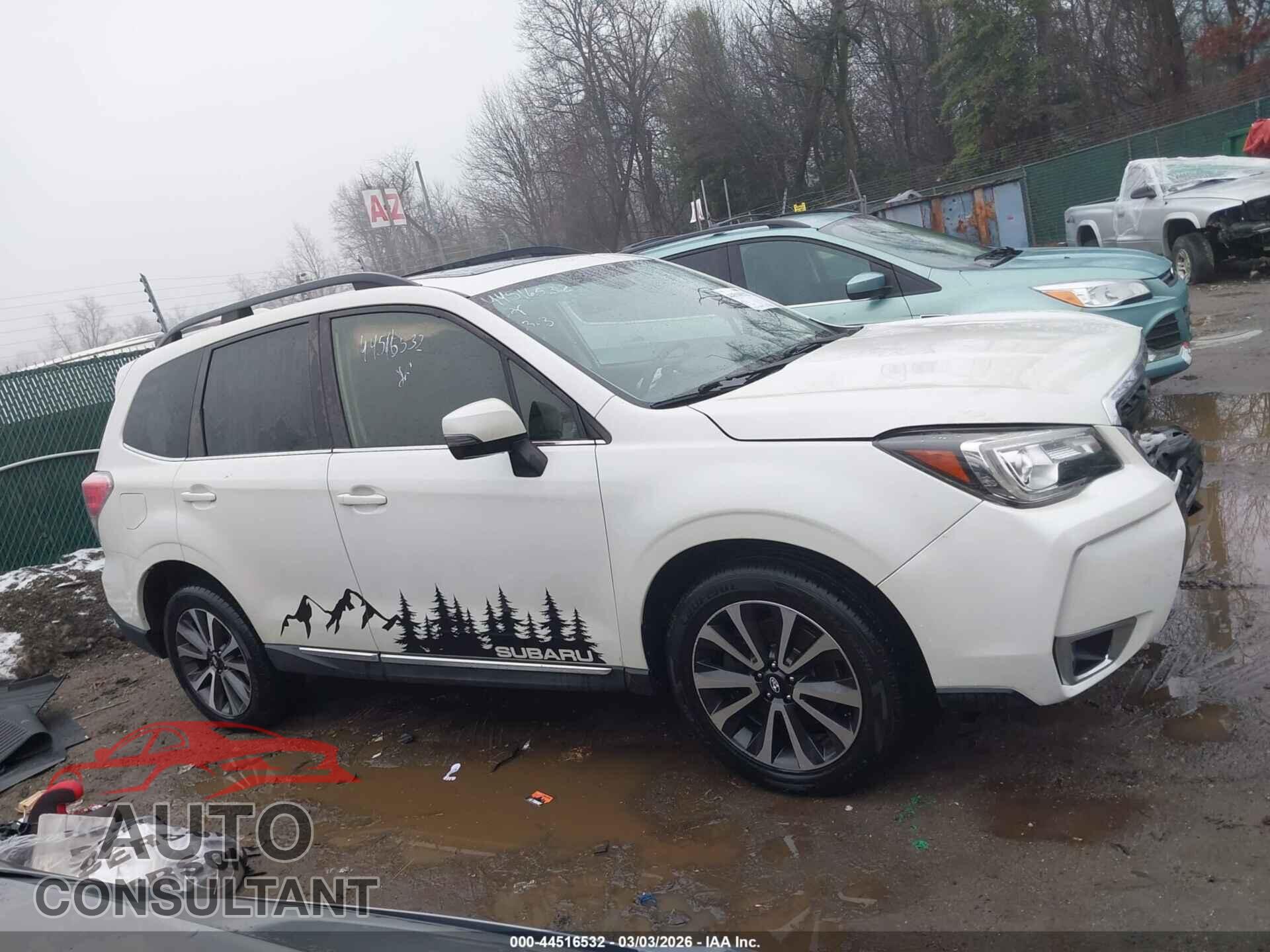 SUBARU FORESTER 2017 - JF2SJGWC5HH484455