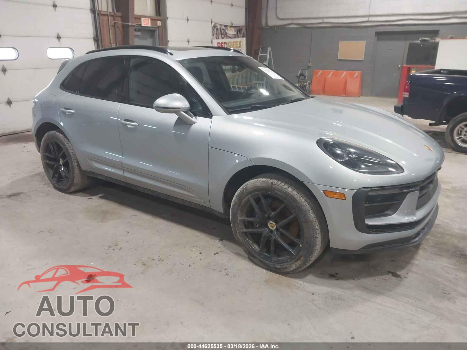 PORSCHE MACAN 2023 - WP1AA2A58PLB11426