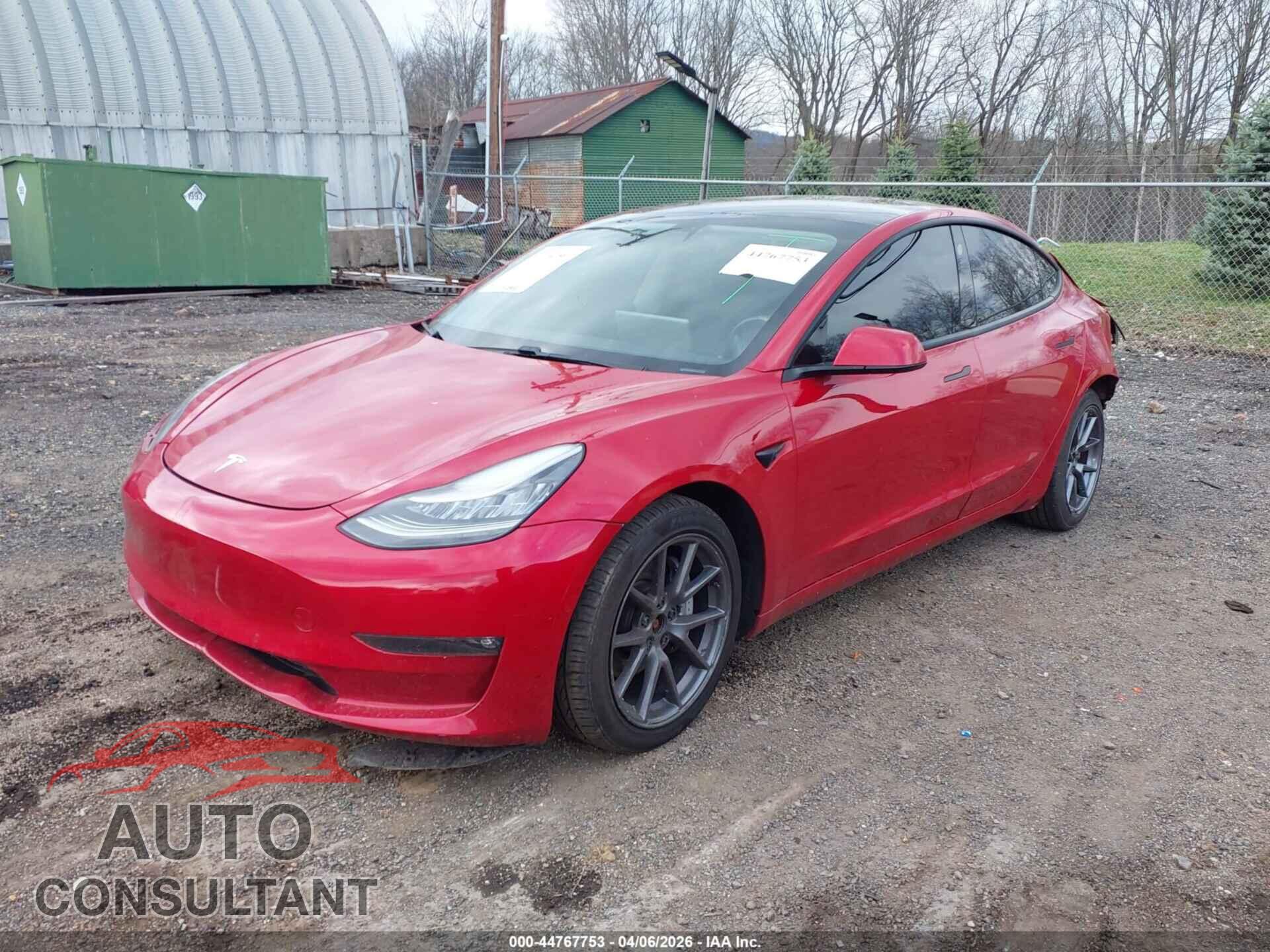 TESLA MODEL 3 2021 - 5YJ3E1EB3MF852168