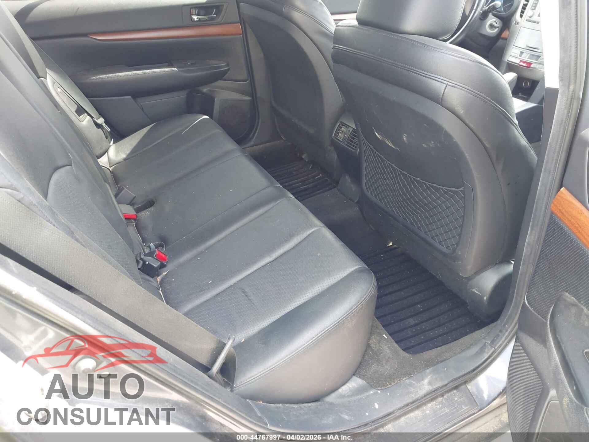 SUBARU OUTBACK 2014 - 4S4BRBLC5E3328192