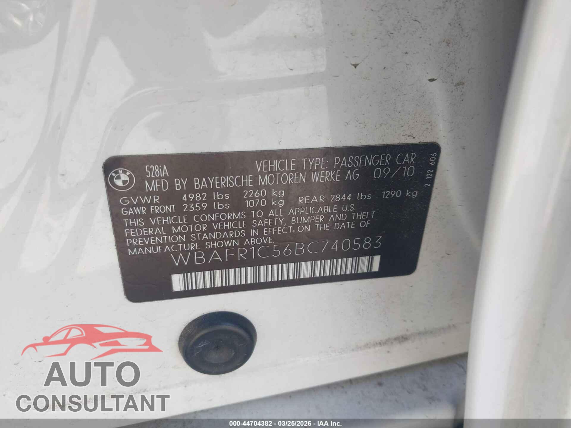 BMW 528I 2011 - WBAFR1C56BC740583