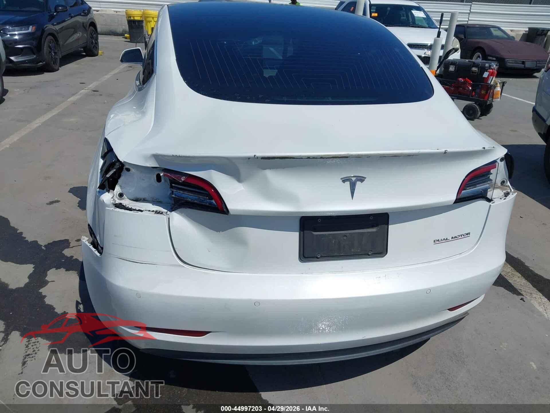 TESLA MODEL 3 2020 - 5YJ3E1EC0LF623972