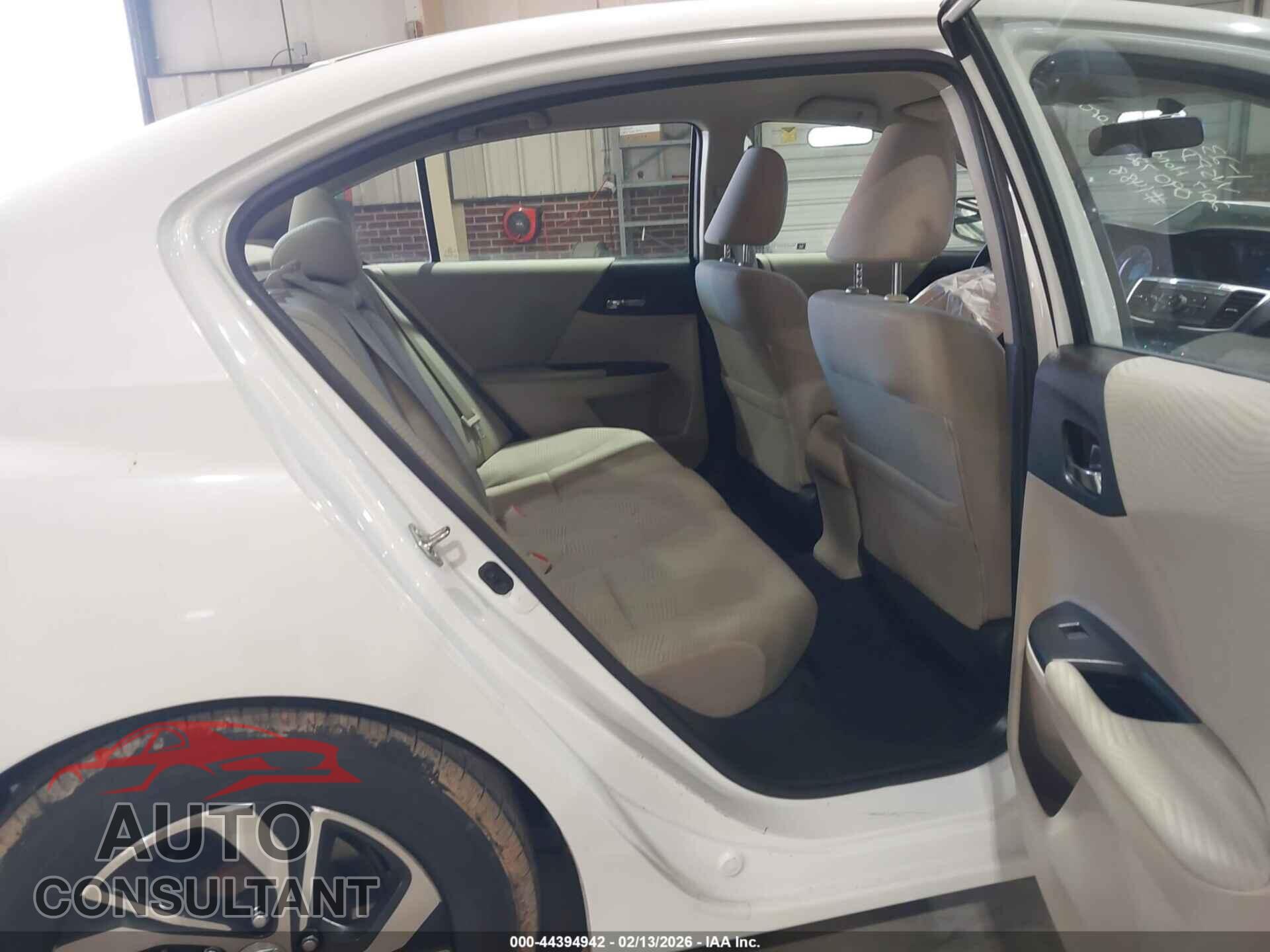 HONDA ACCORD 2017 - 1HGCR2F37HA090724