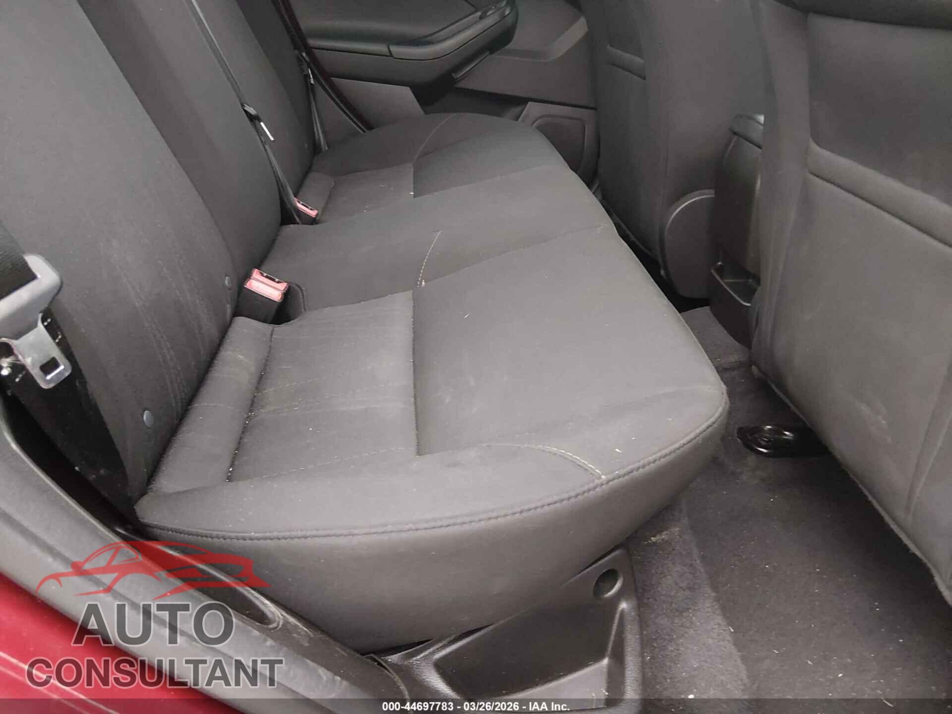 FORD FOCUS 2017 - 1FADP3FE5HL260427