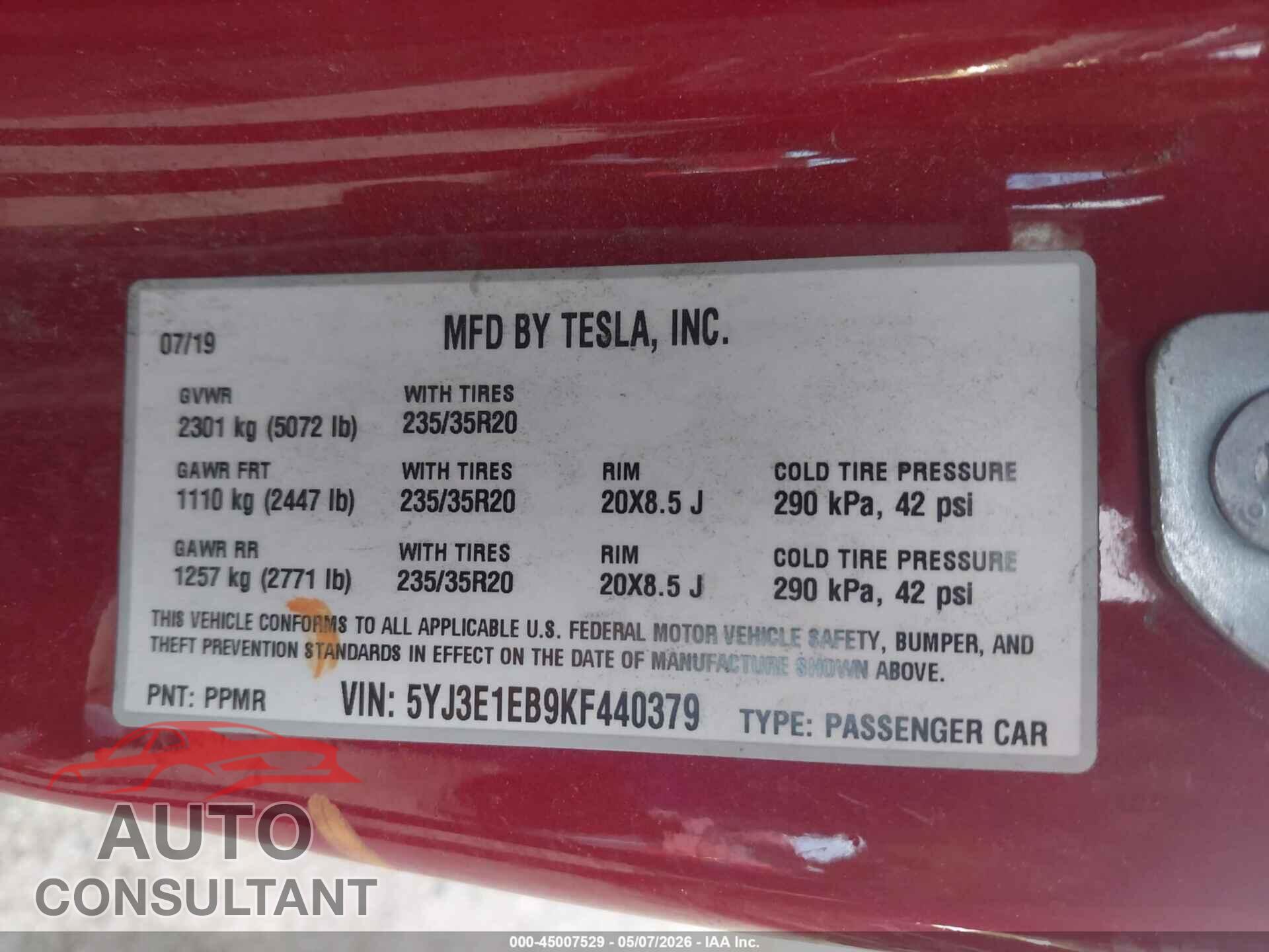 TESLA MODEL 3 2019 - 5YJ3E1EB9KF440379