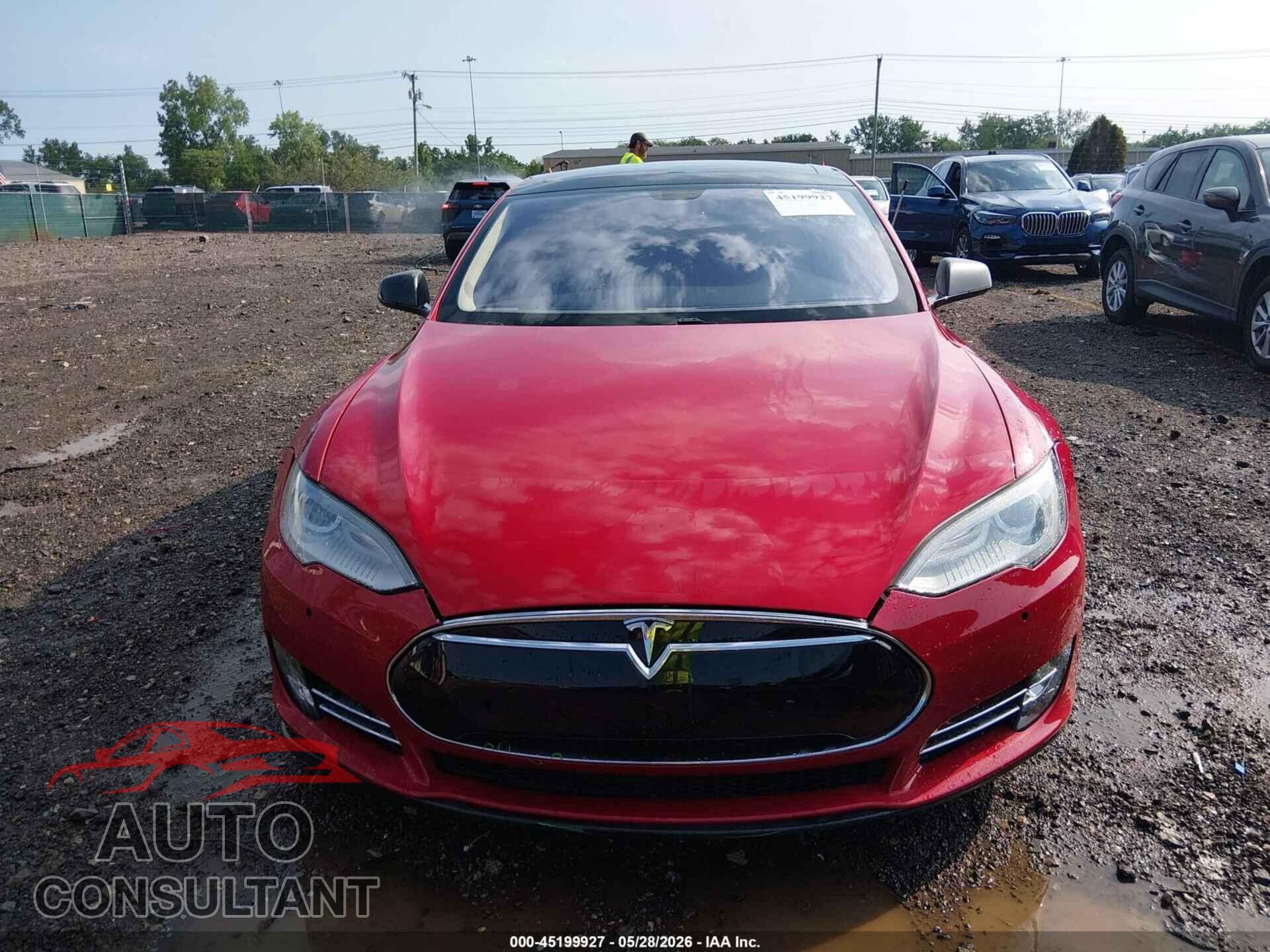 TESLA MODEL S 2013 - 5YJSA1DP4DFP24087