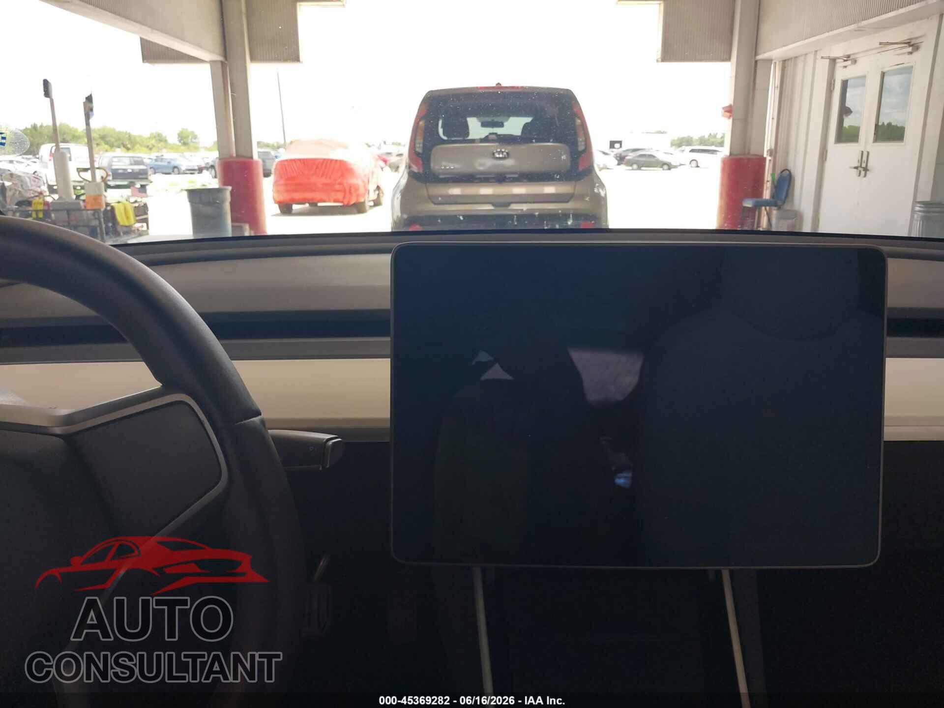 TESLA MODEL 3 2020 - 5YJ3E1EB6LF628777