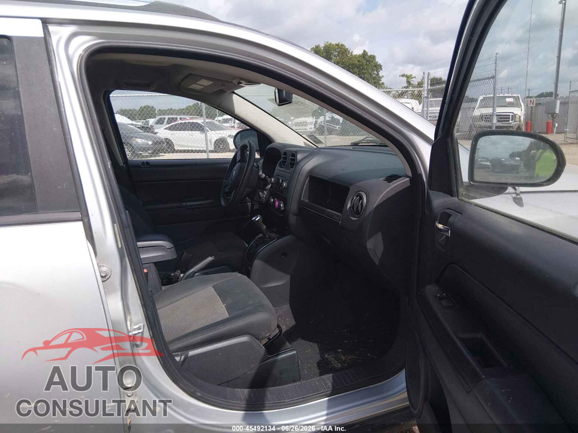 JEEP COMPASS 2012 - 1C4NJCBA2CD716373