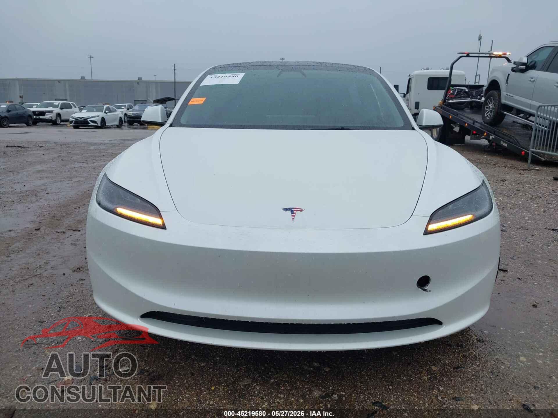 TESLA MODEL 3 2024 - 5YJ3E1EBXRF734271
