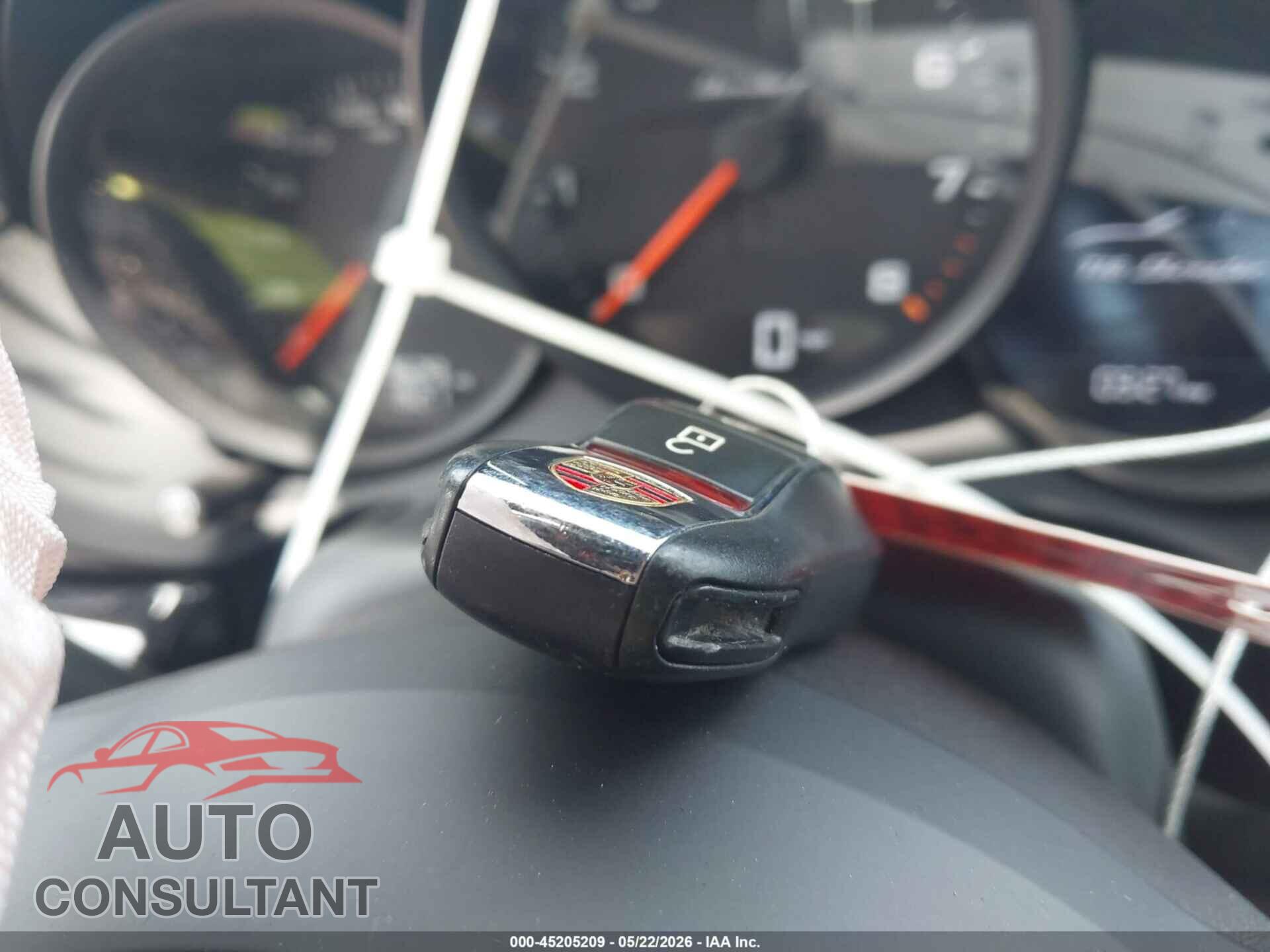 PORSCHE 718 BOXSTER 2021 - WP0CA2A8XMS210318