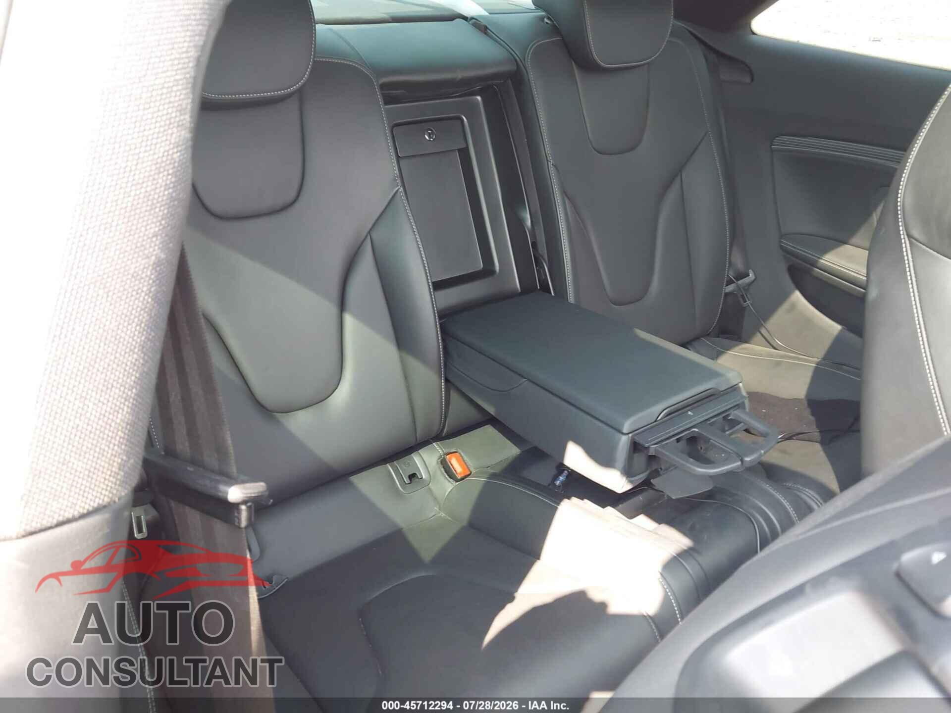 AUDI S5 2014 - WAUCGAFR3EA065461