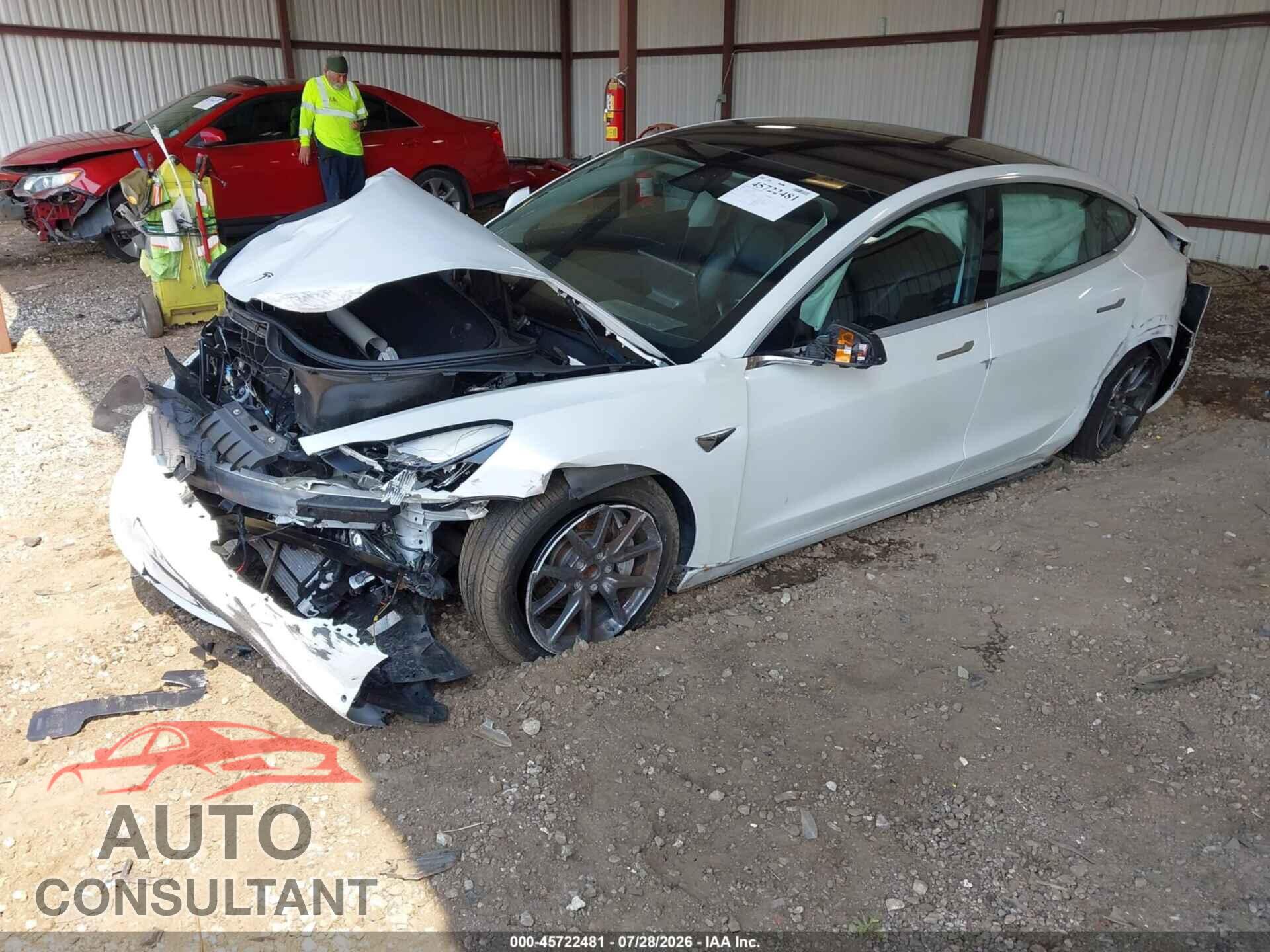 TESLA MODEL 3 2020 - 5YJ3E1EA8LF737121