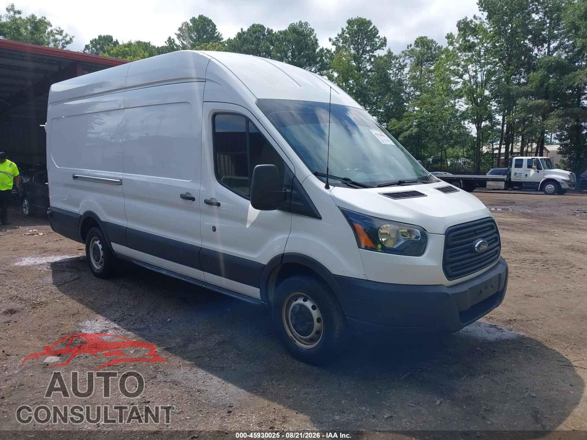 FORD TRANSIT-250 2019 - 1FTYR3XM8KKA81663