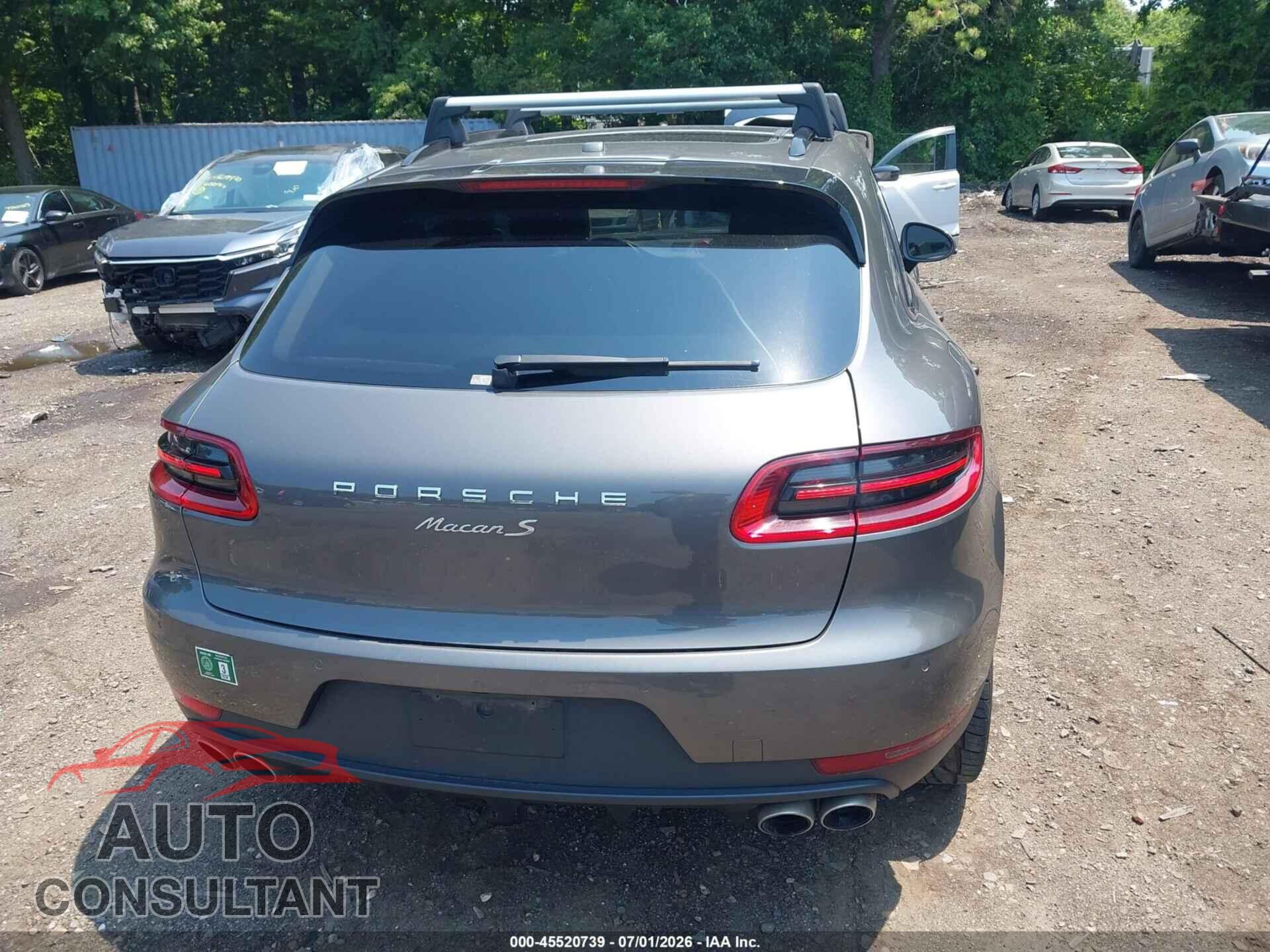 PORSCHE MACAN 2015 - WP1AB2A56FLB65450