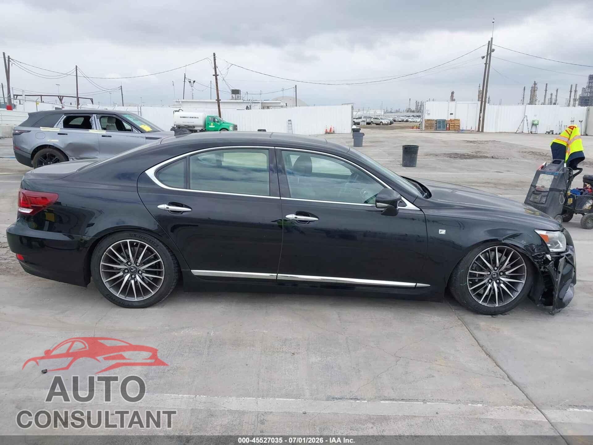 LEXUS LS 460 2017 - JTHBL5EF2H5144351