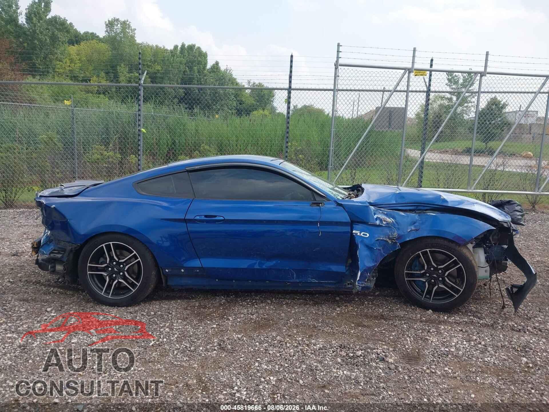 FORD MUSTANG 2018 - 1FA6P8CF8J5121101