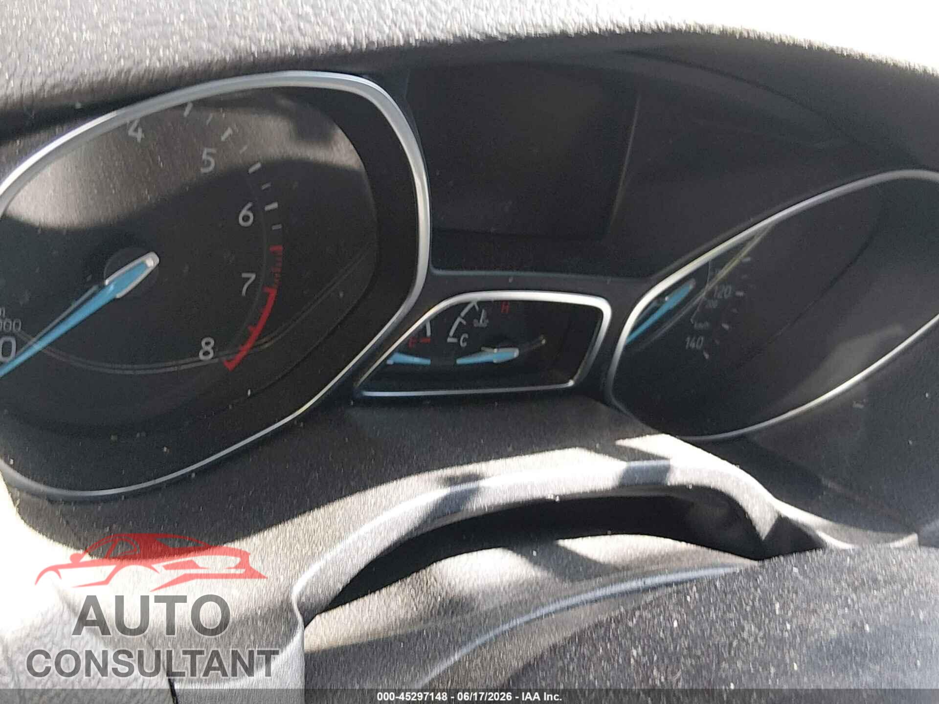 FORD FOCUS 2015 - 1FADP3F29FL262667
