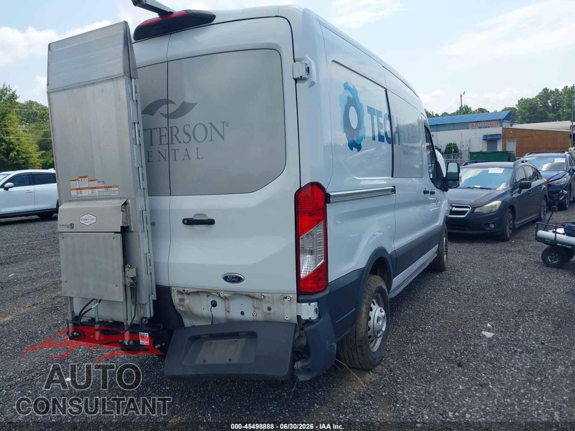 FORD TRANSIT-250 2023 - 1FTBR2C85PKA36602