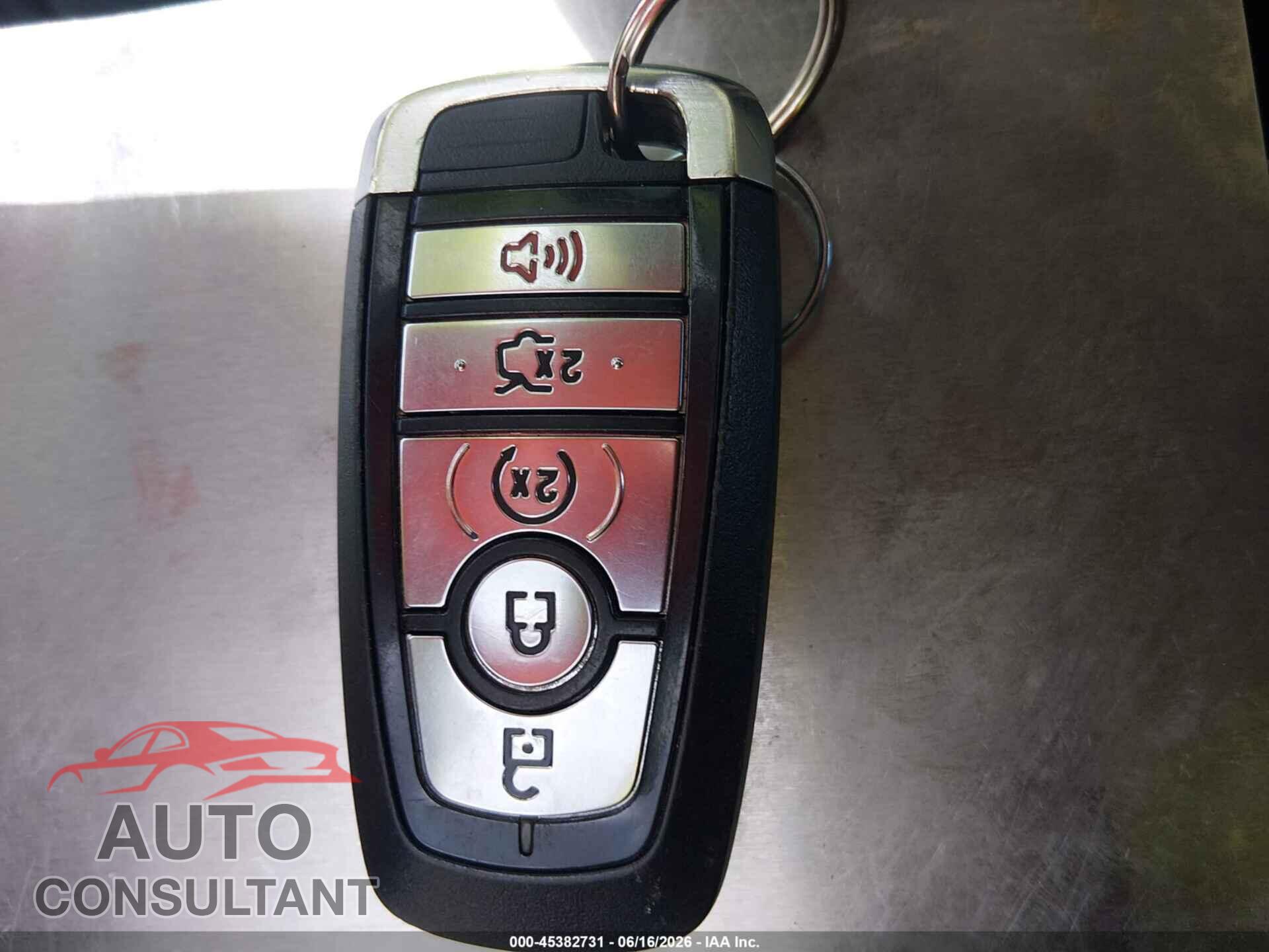 FORD EXPLORER 2018 - 1FM5K8D88JGB73333