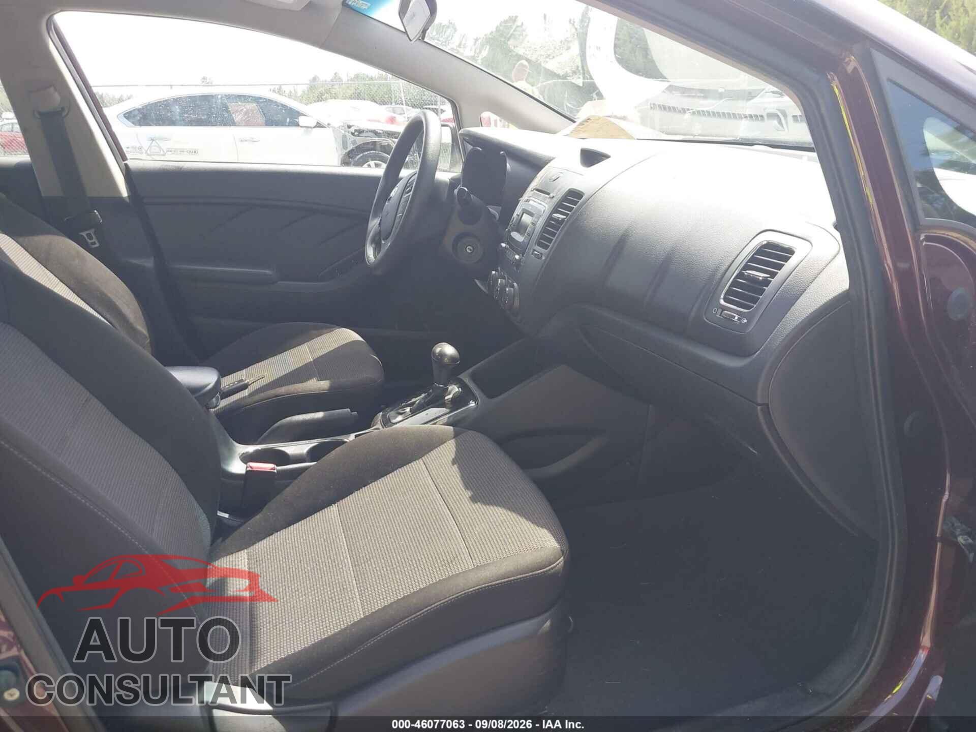 KIA FORTE 2018 - 3KPFK4A70JE259183
