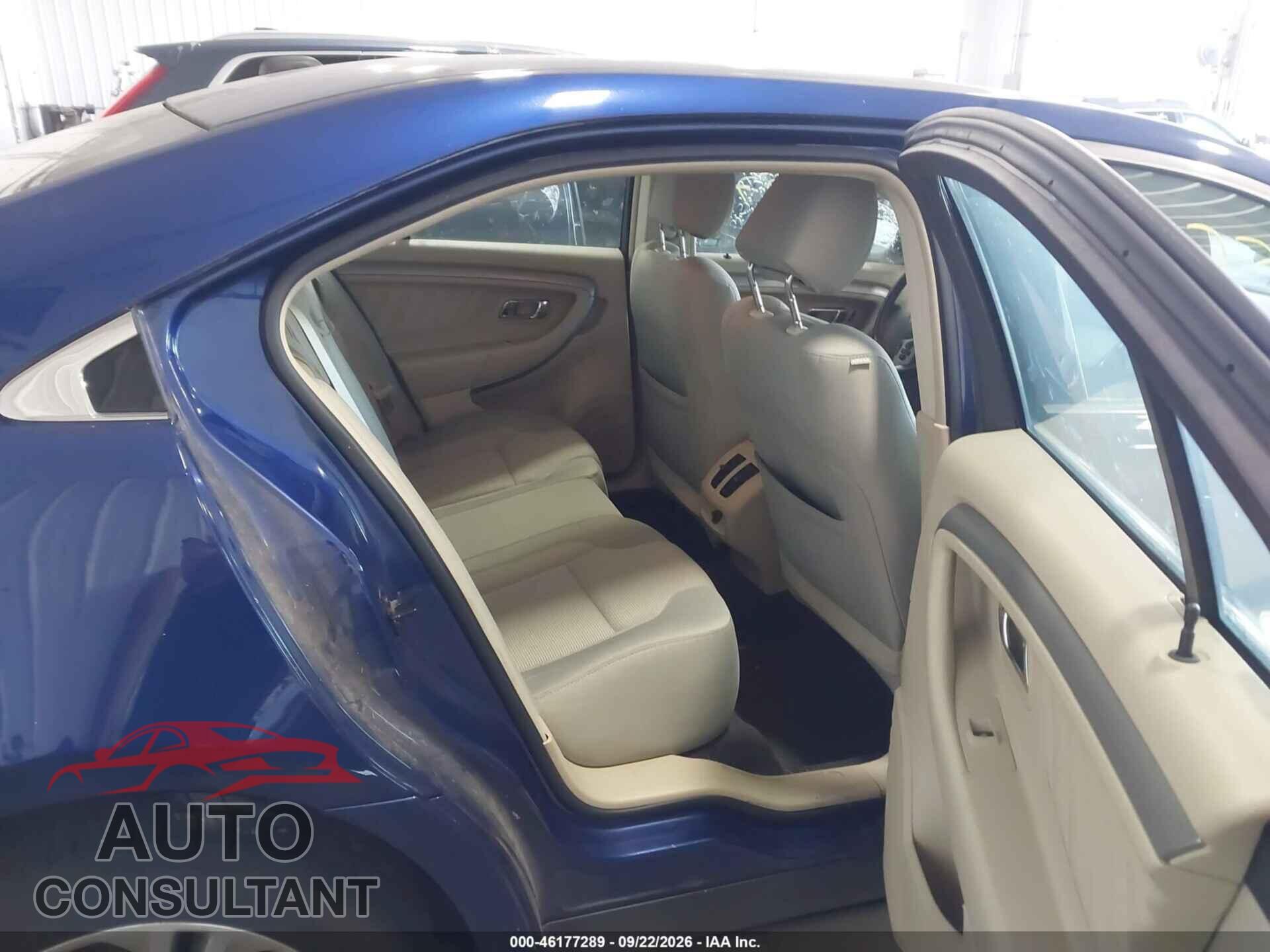 FORD TAURUS 2013 - 1FAHP2E82DG102797
