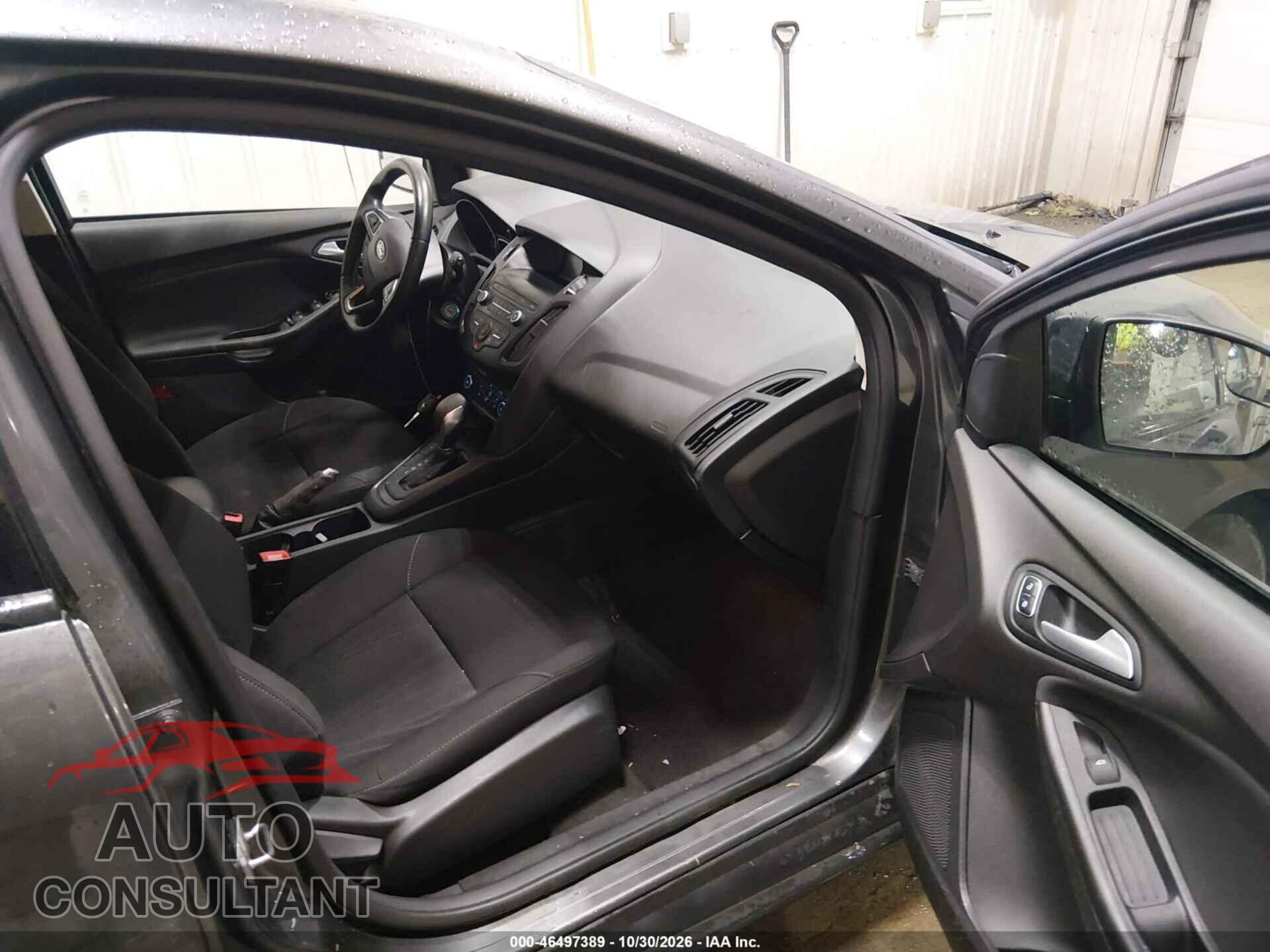 FORD FOCUS 2018 - 1FADP3K21JL241570