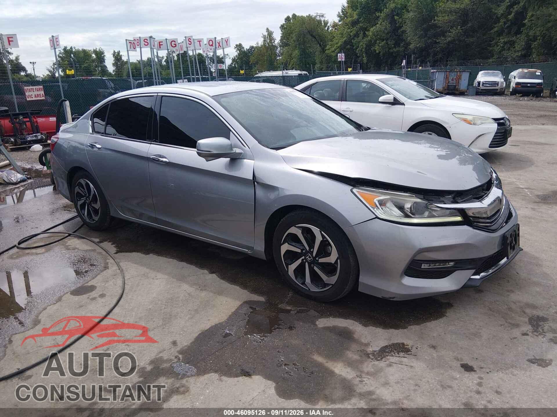 HONDA ACCORD 2017 - 1HGCR3F84HA006926