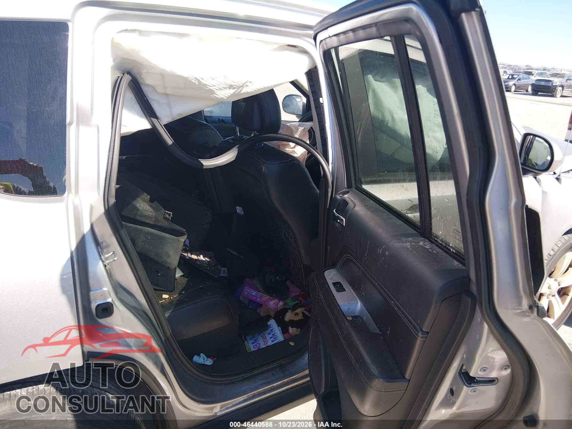 JEEP COMPASS 2017 - 1C4NJDEB4HD143042
