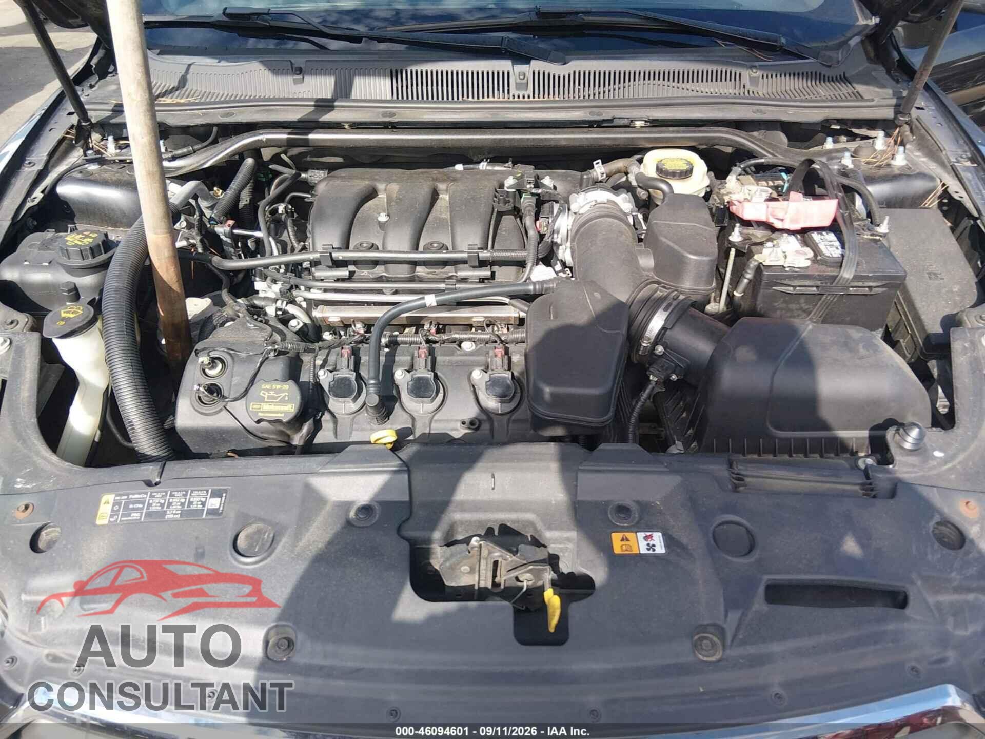 FORD TAURUS 2013 - 1FAHP2E84DG192194