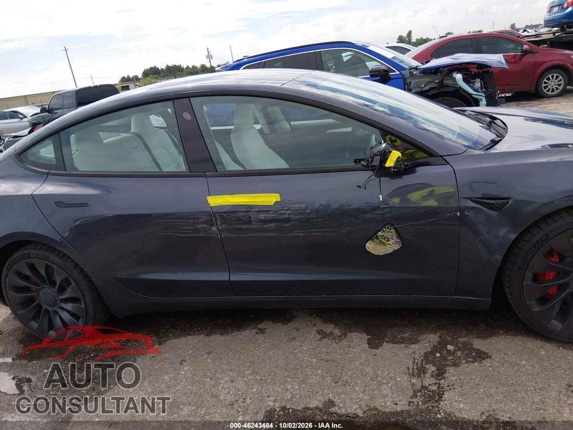 TESLA MODEL 3 2021 - 5YJ3E1EC2MF062689