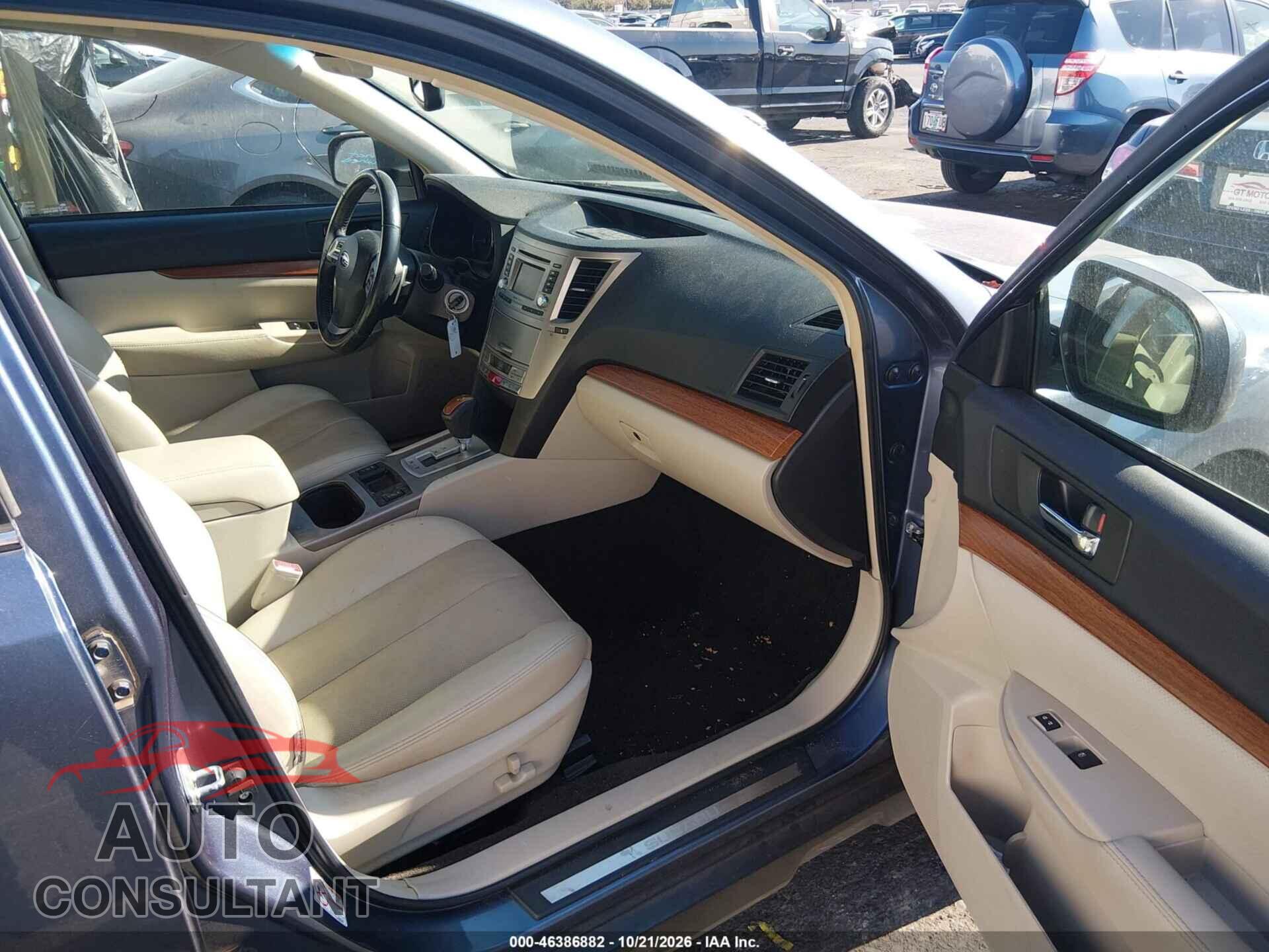 SUBARU OUTBACK 2013 - 4S4BRBKC4D3295069