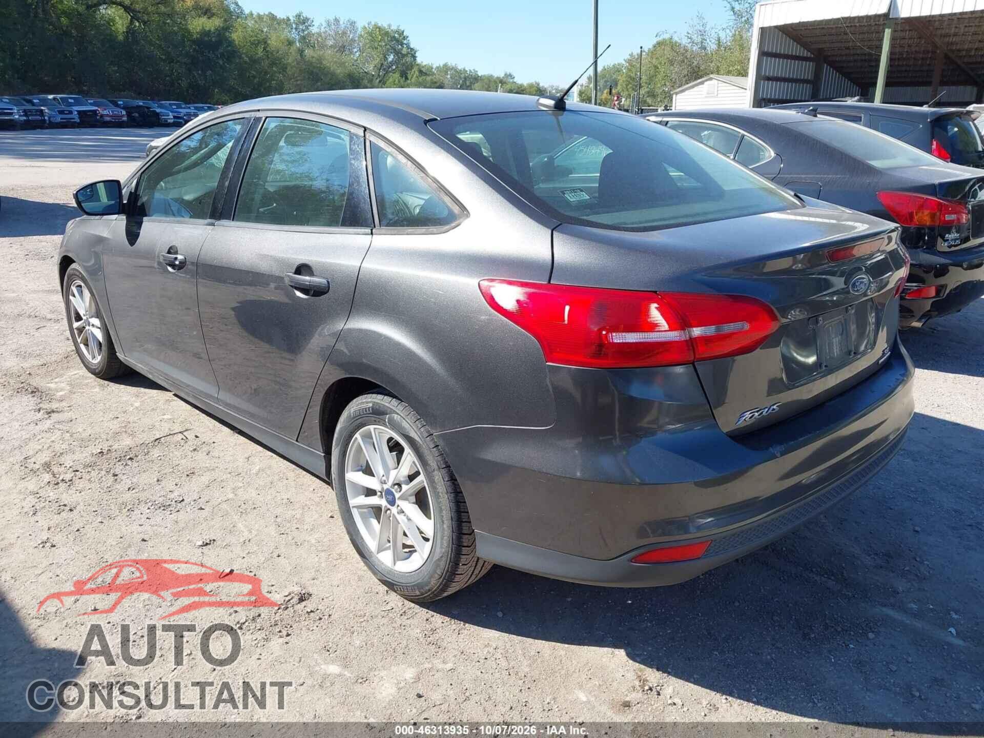 FORD FOCUS 2015 - 1FADP3F20FL325543