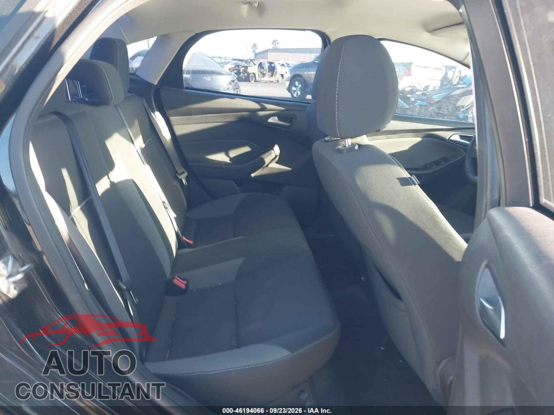 FORD FOCUS 2013 - 1FADP3F27DL226926