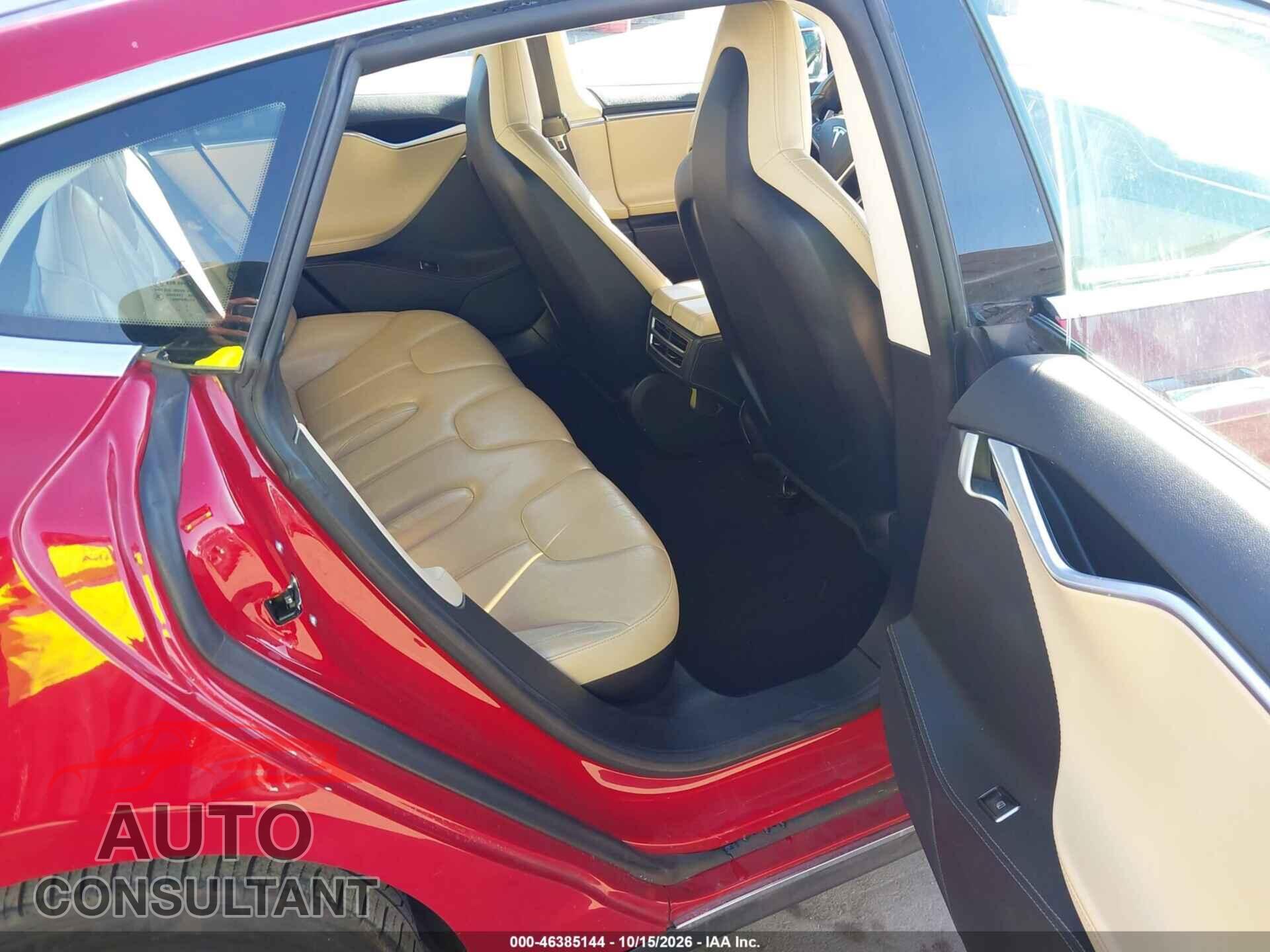 TESLA MODEL S 2014 - 5YJSA1S10EFP49911
