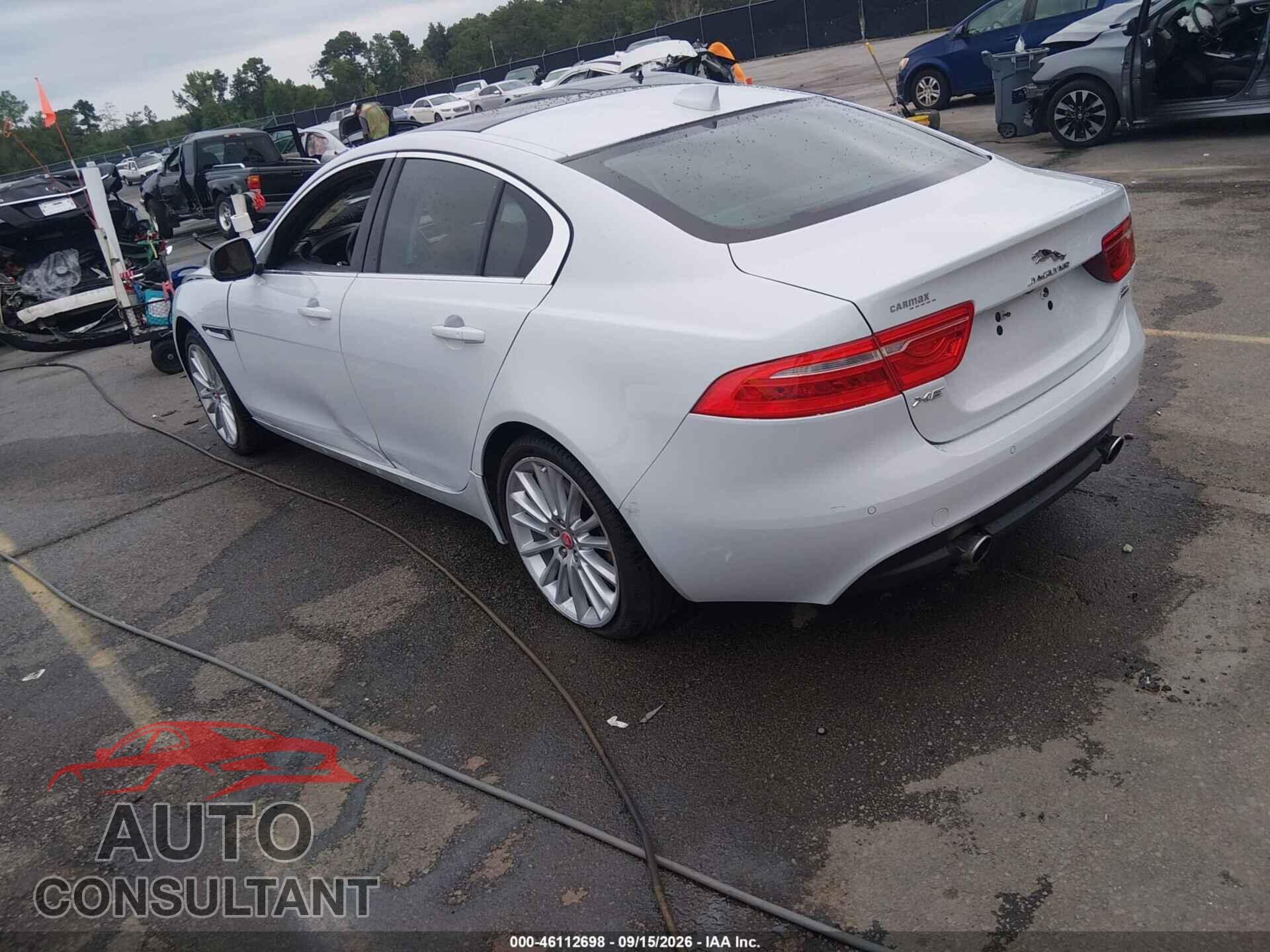 JAGUAR XE 2018 - SAJAN4EV7JCP17028