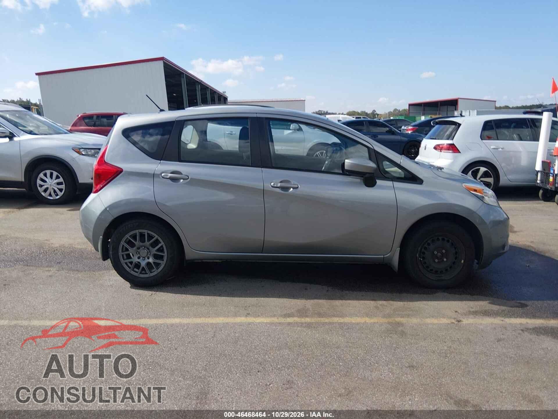 NISSAN VERSA NOTE 2015 - 3N1CE2CP1FL374666