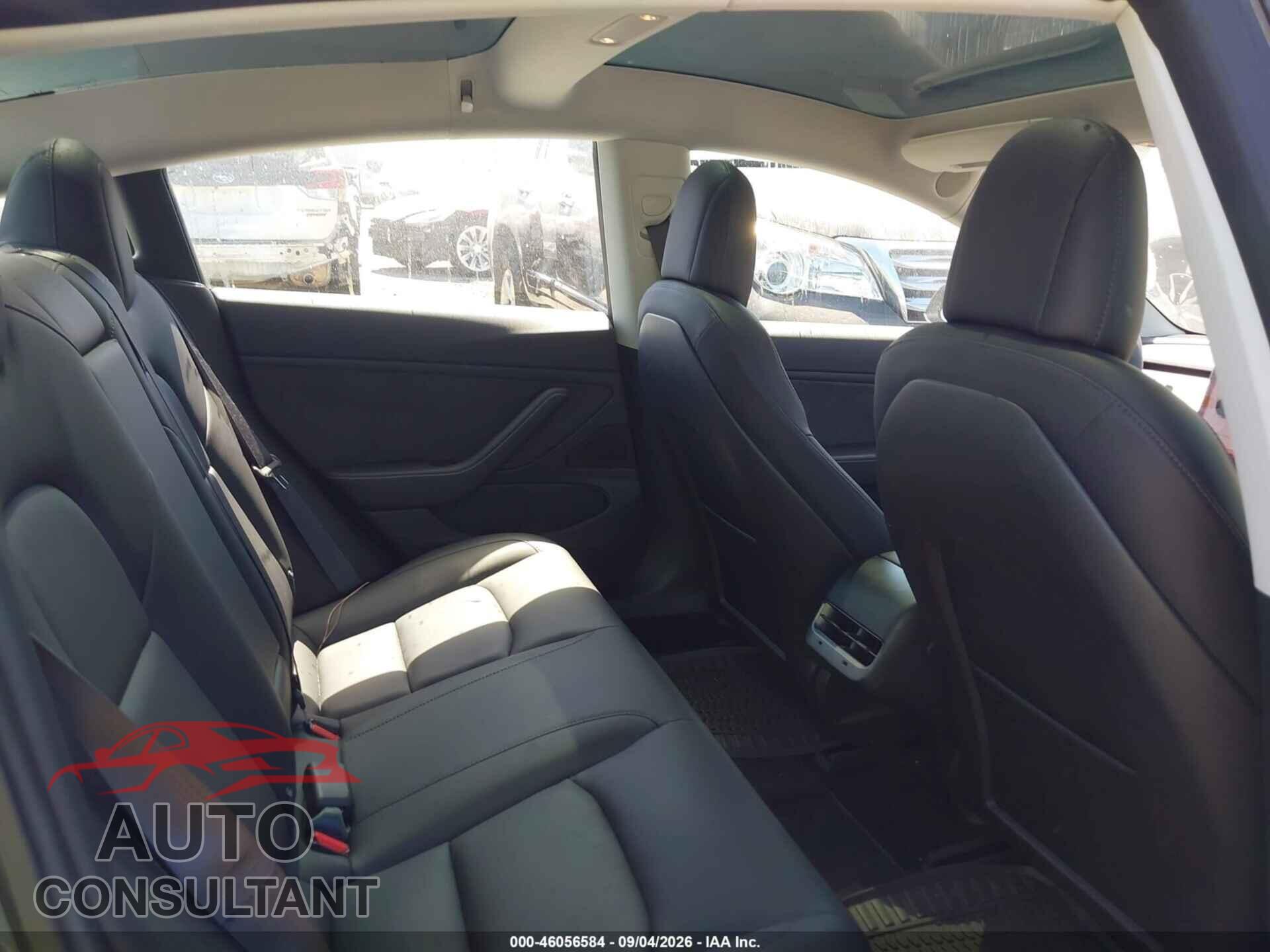 TESLA MODEL 3 2018 - 5YJ3E1EA3JF038363