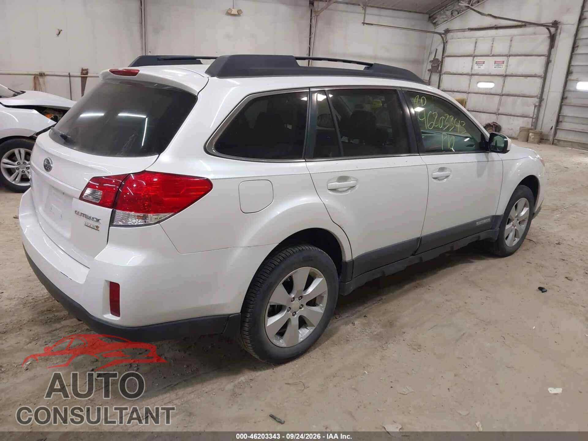 SUBARU OUTBACK 2010 - 4S4BRBKC7A3339948