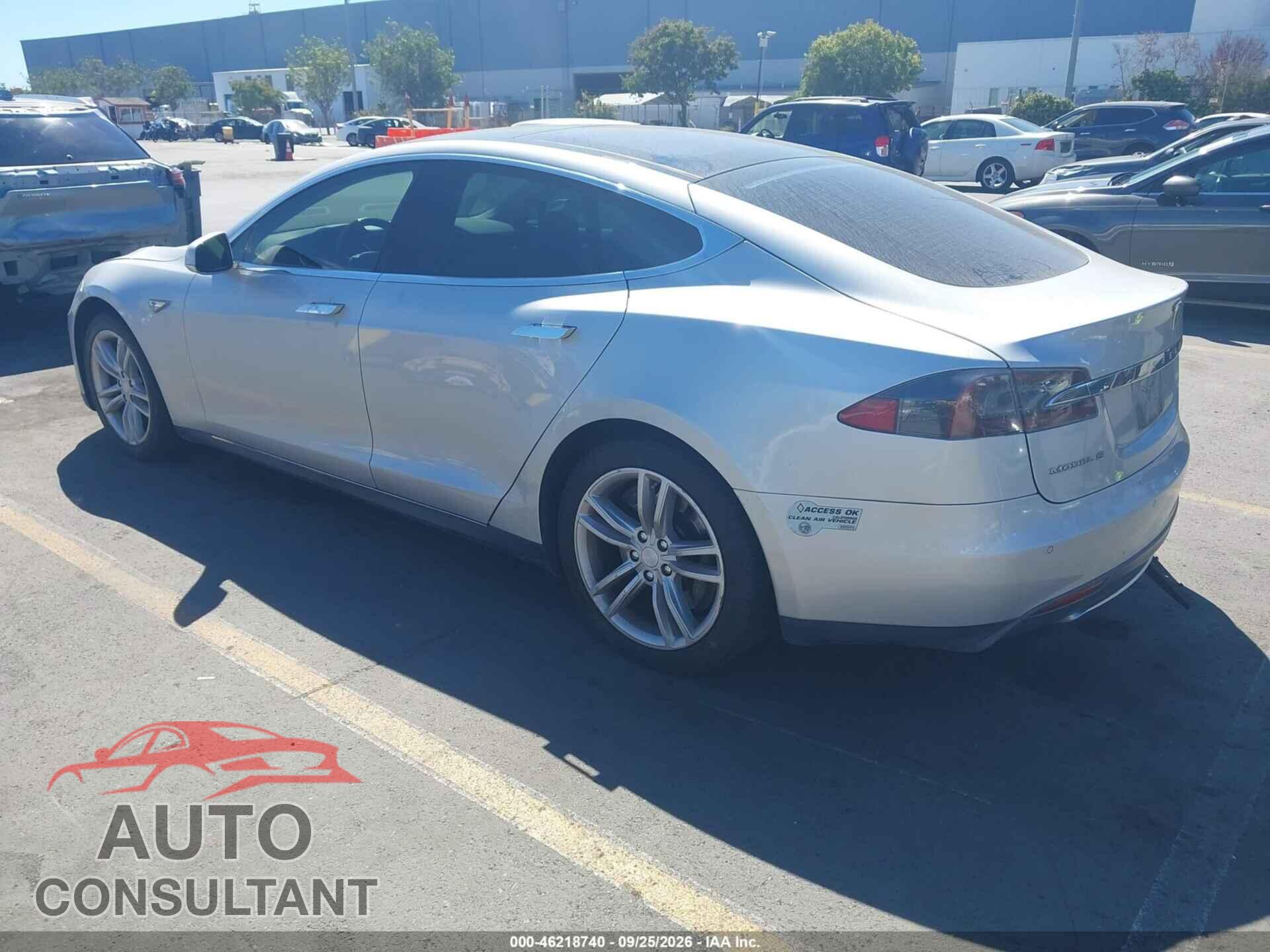 TESLA MODEL S 2013 - 5YJSA1CN2DFP26274
