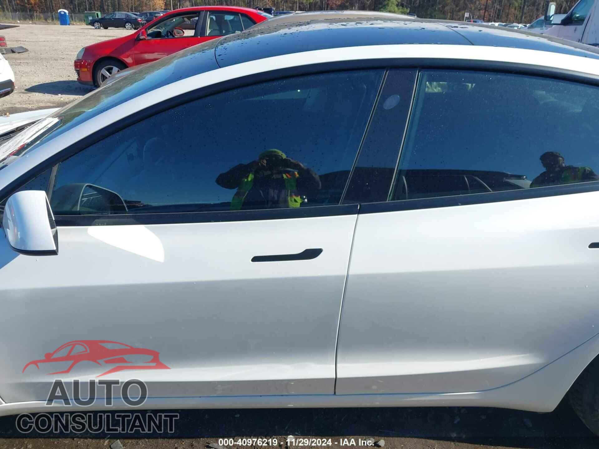 TESLA MODEL 3 2021 - 5YJ3E1EC0MF925652