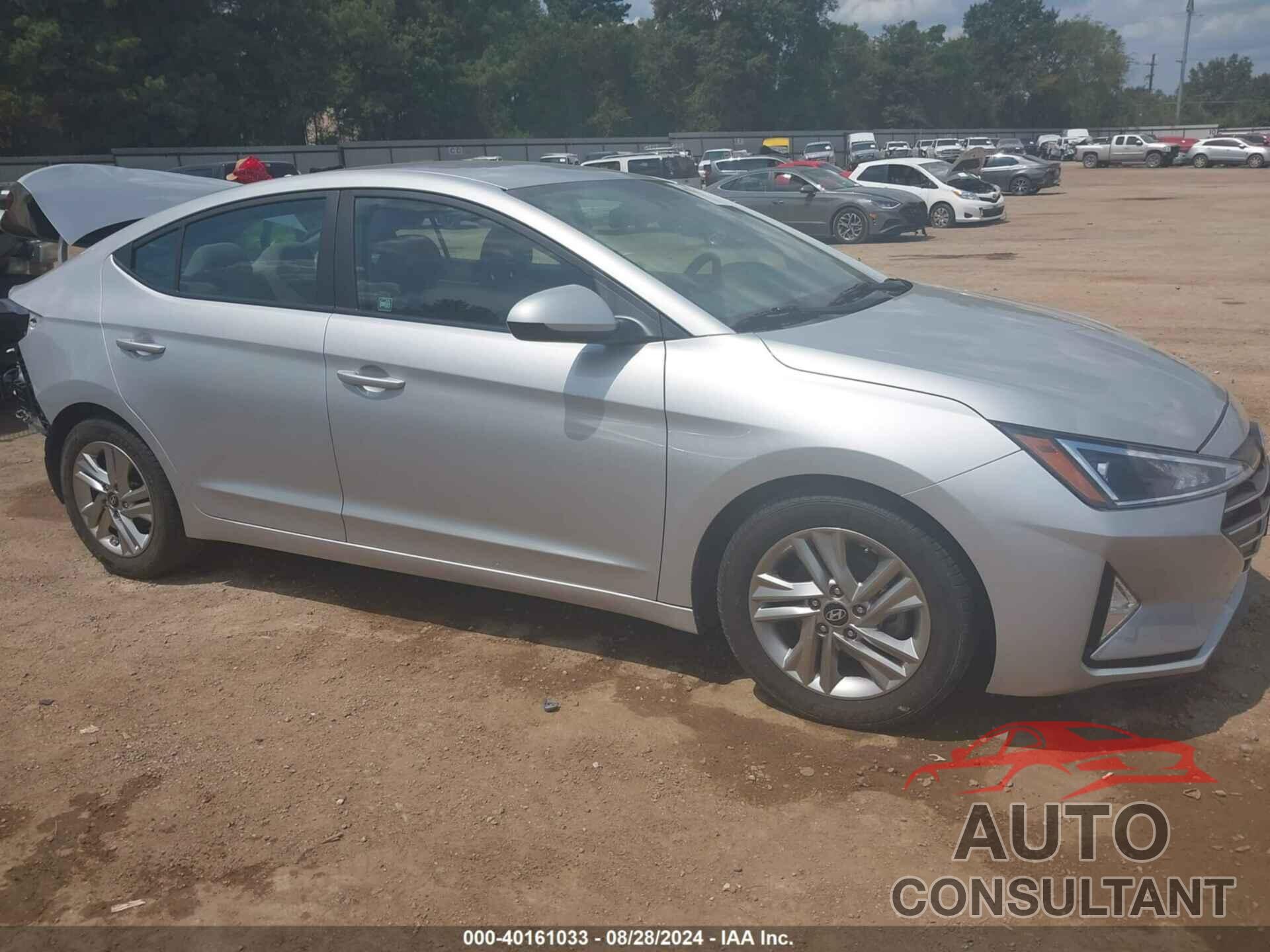 HYUNDAI ELANTRA 2019 - 5NPD84LFXKH408223