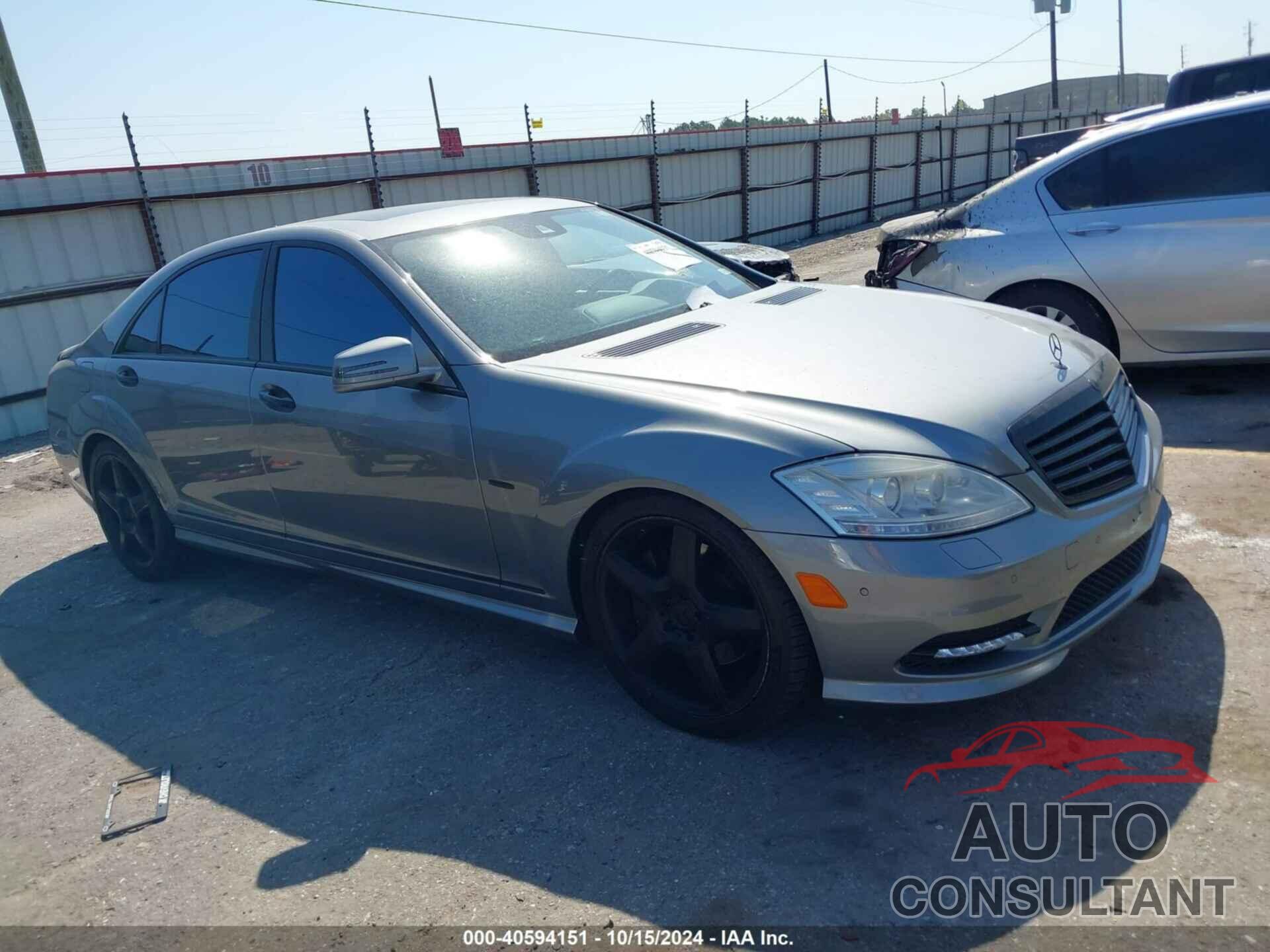 MERCEDES-BENZ S 550 2012 - WDDNG7DB6CA452982