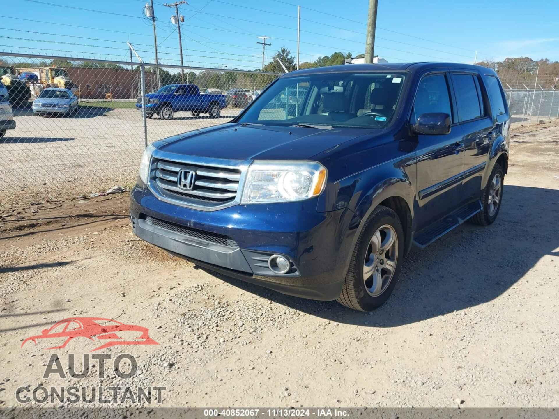 HONDA PILOT 2013 - 5FNYF4H7XDB005157