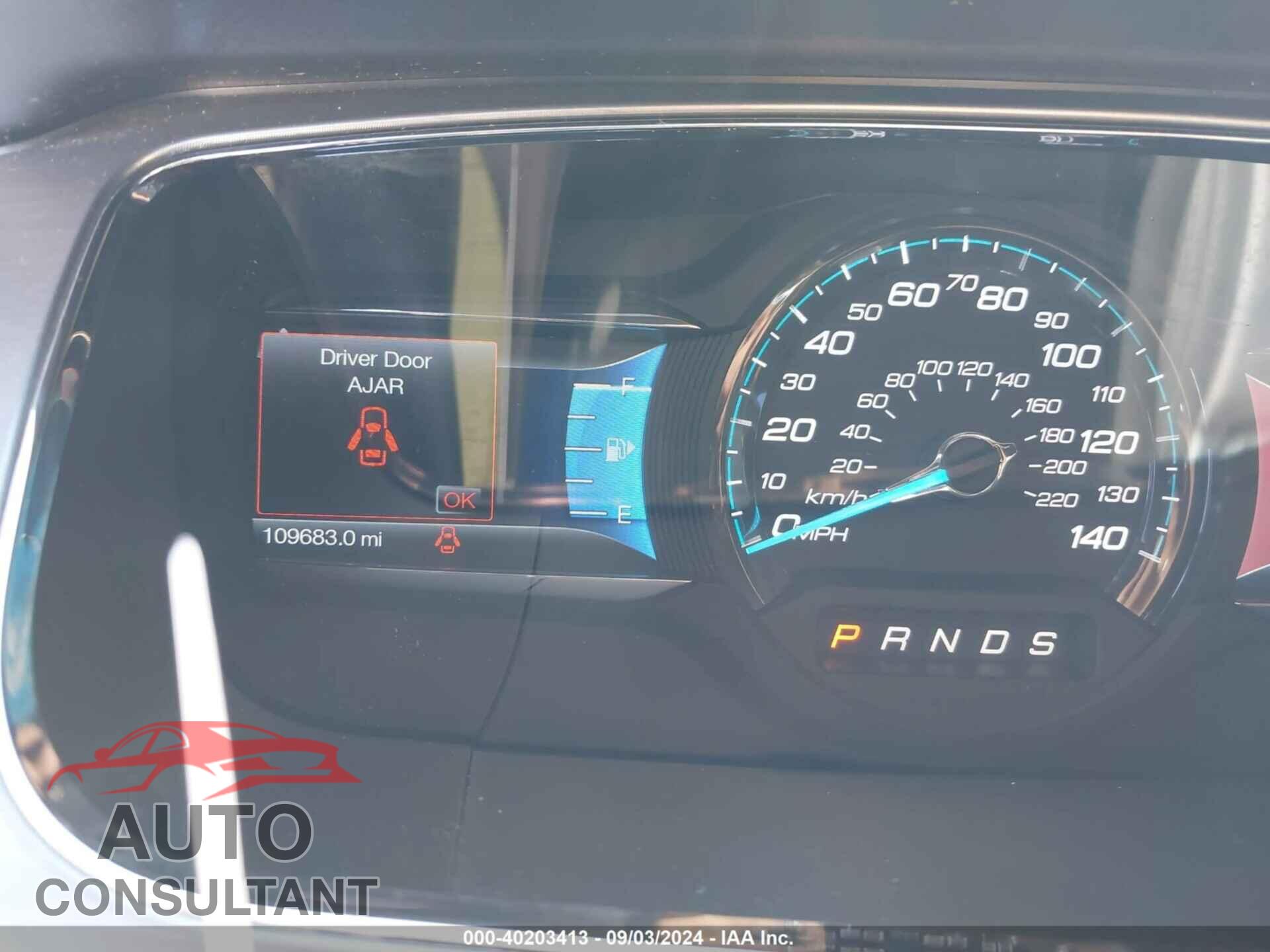 FORD TAURUS 2017 - 1FAHP2E84HG137332