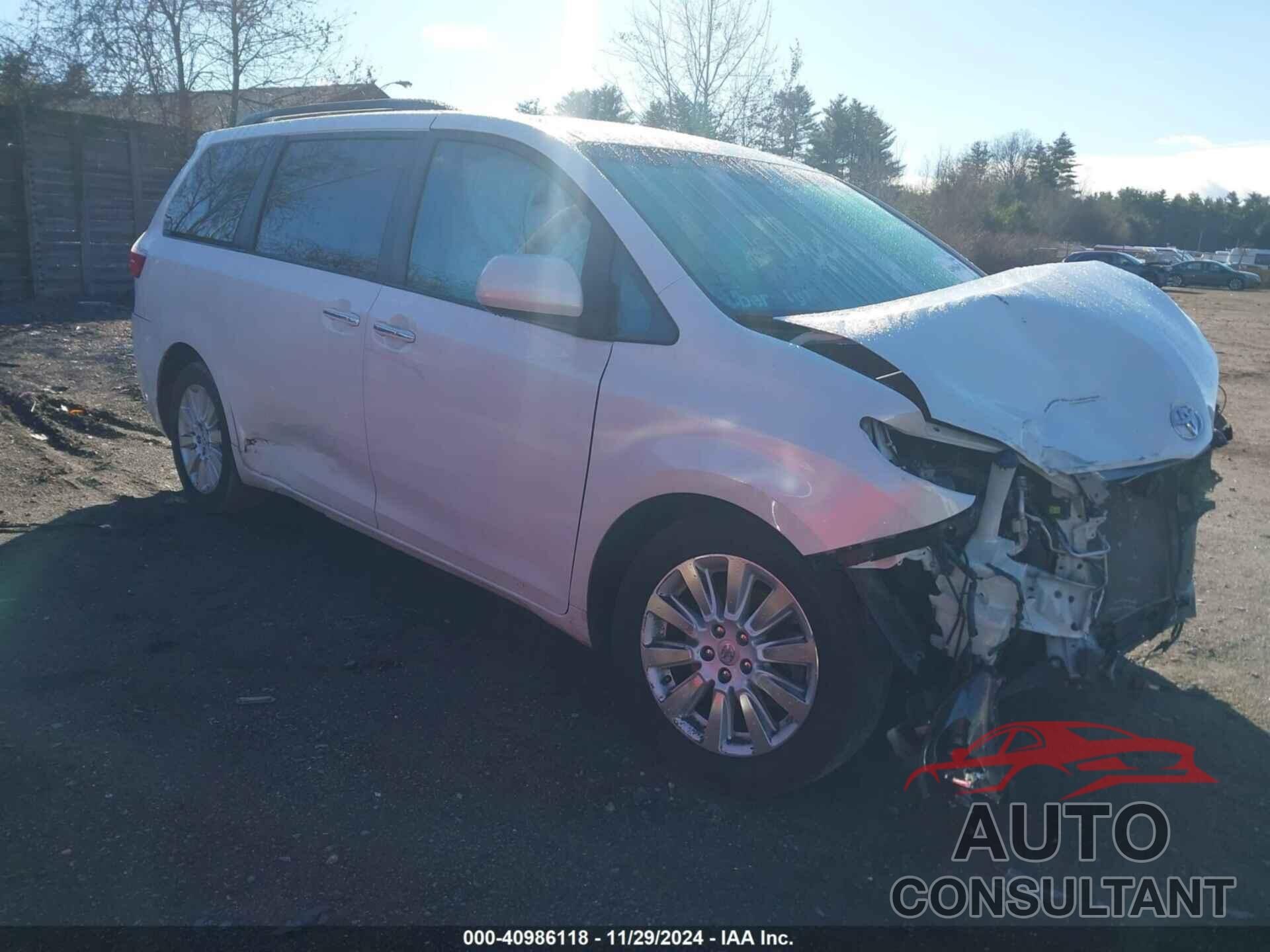 TOYOTA SIENNA 2015 - 5TDDK3DC9FS124310