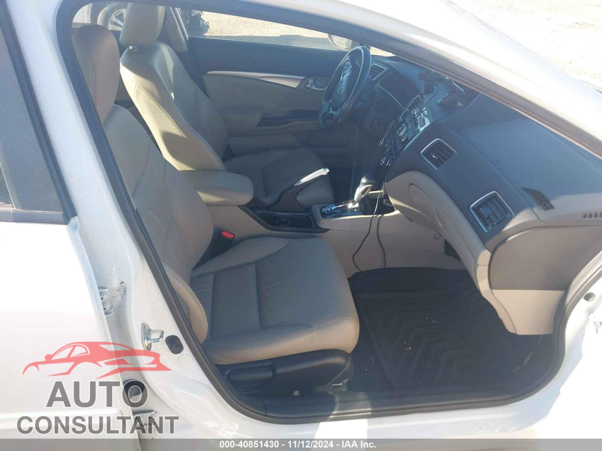 HONDA CIVIC 2013 - 19XFB2F97DE240360