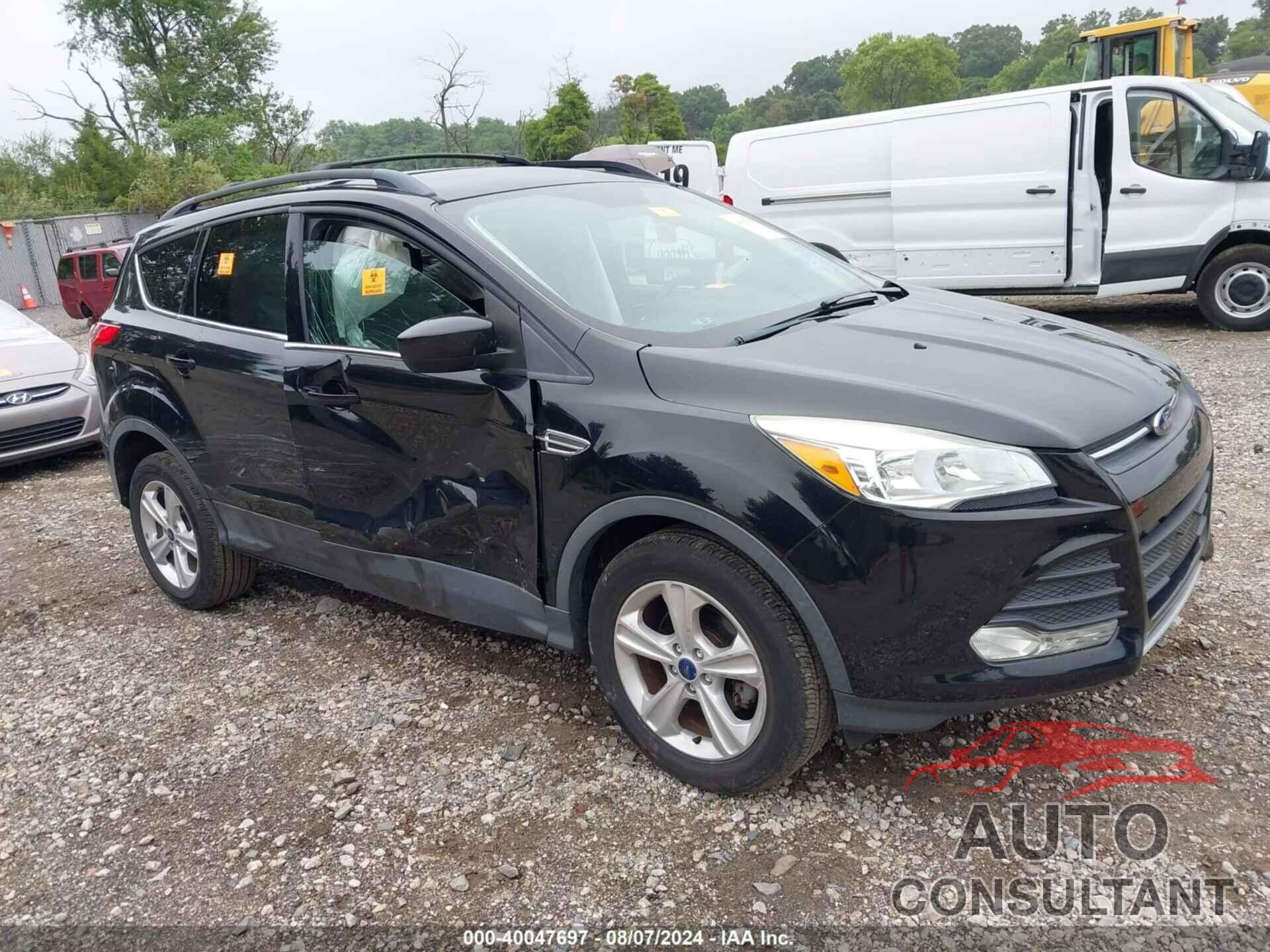 FORD ESCAPE 2016 - 1FMCU0GX7GUC33604