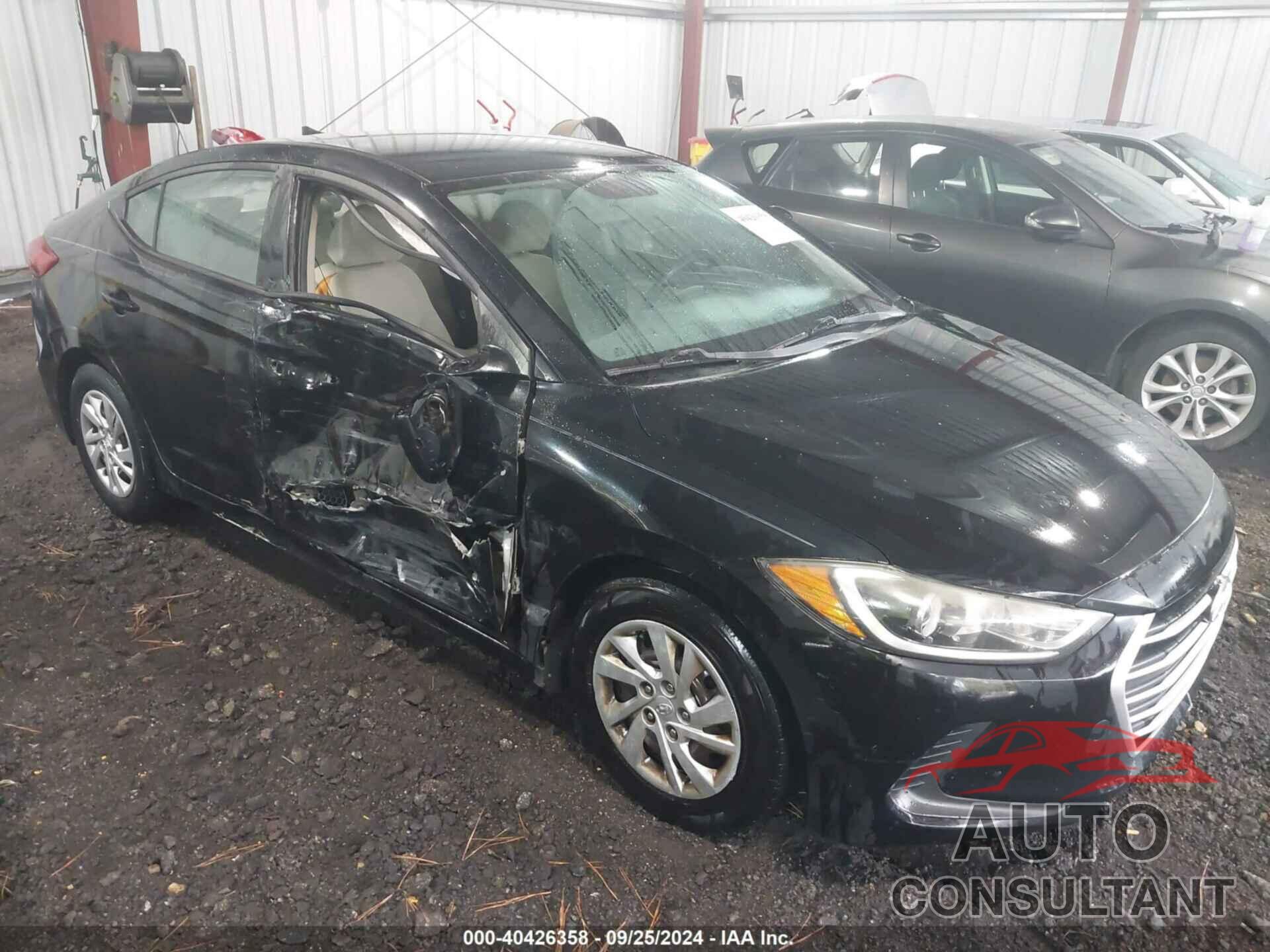 HYUNDAI ELANTRA 2017 - KMHD74LF2HU116286