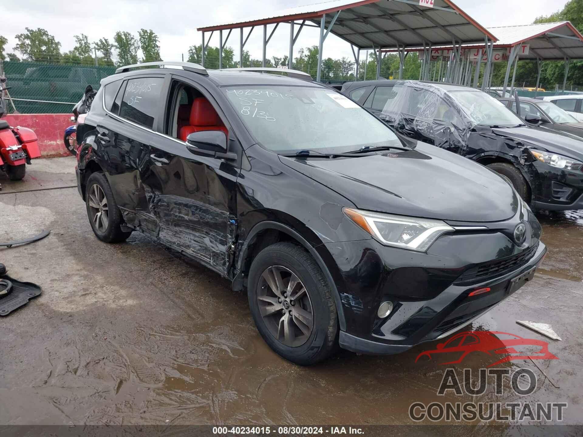 TOYOTA RAV4 2018 - 2T3RFREV8JW782575